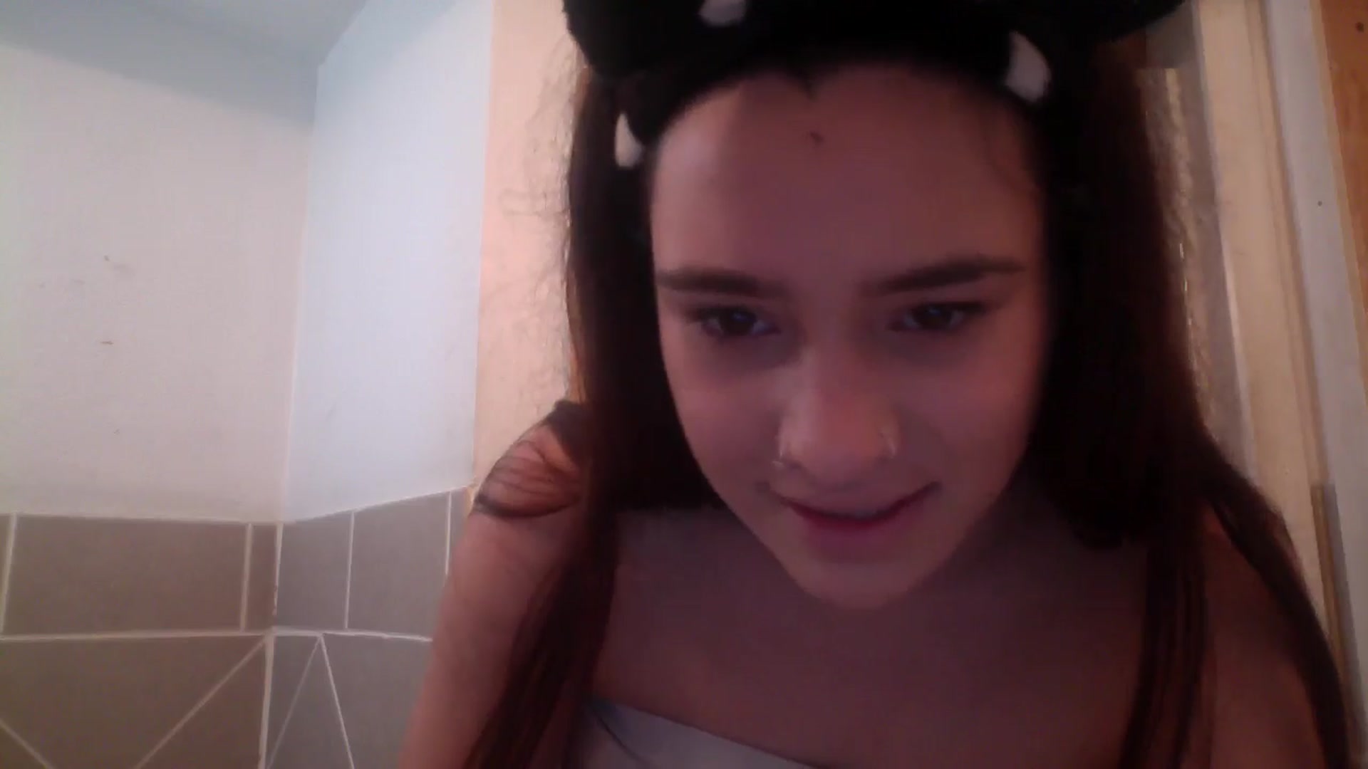Gallery image thumbnail from marymartinez's myfreecams stream on, 11/21/2024, 18:31 image 4 of 20