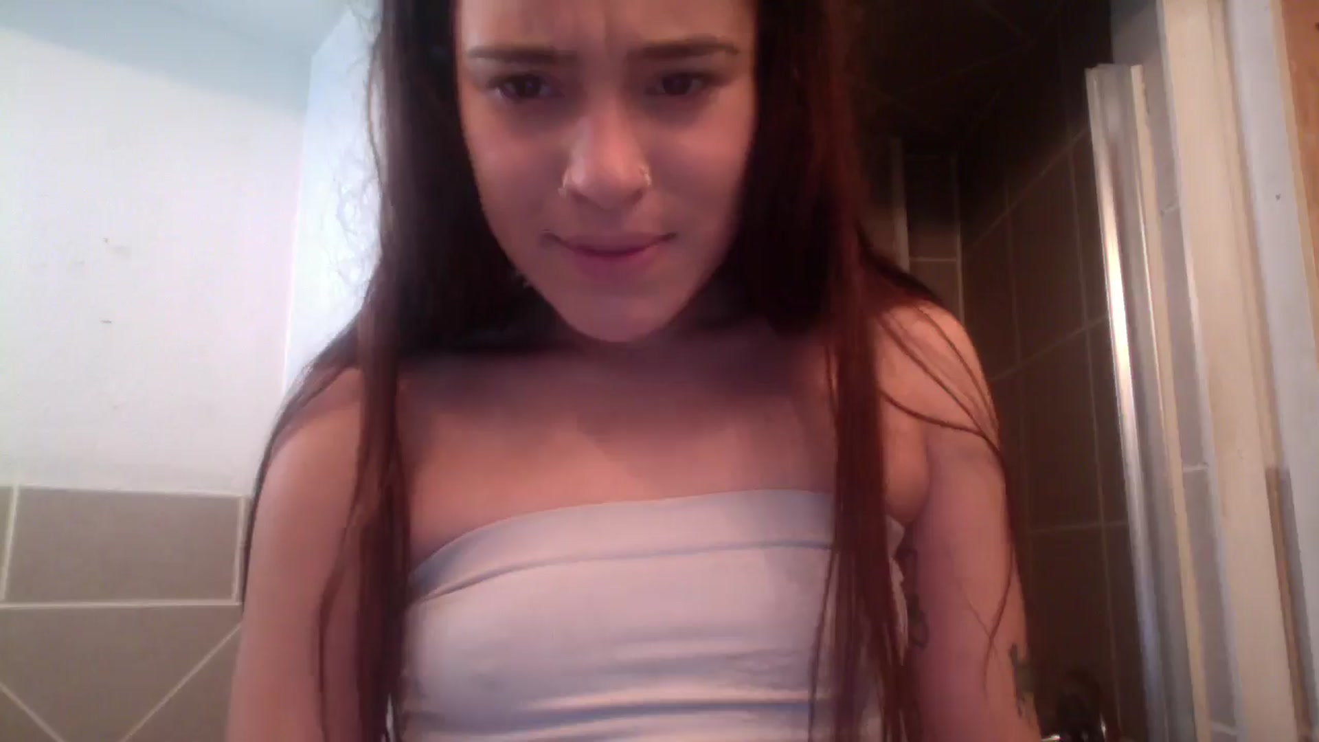 Gallery image thumbnail from marymartinez's myfreecams stream on, 11/21/2024, 18:31 image 5 of 20