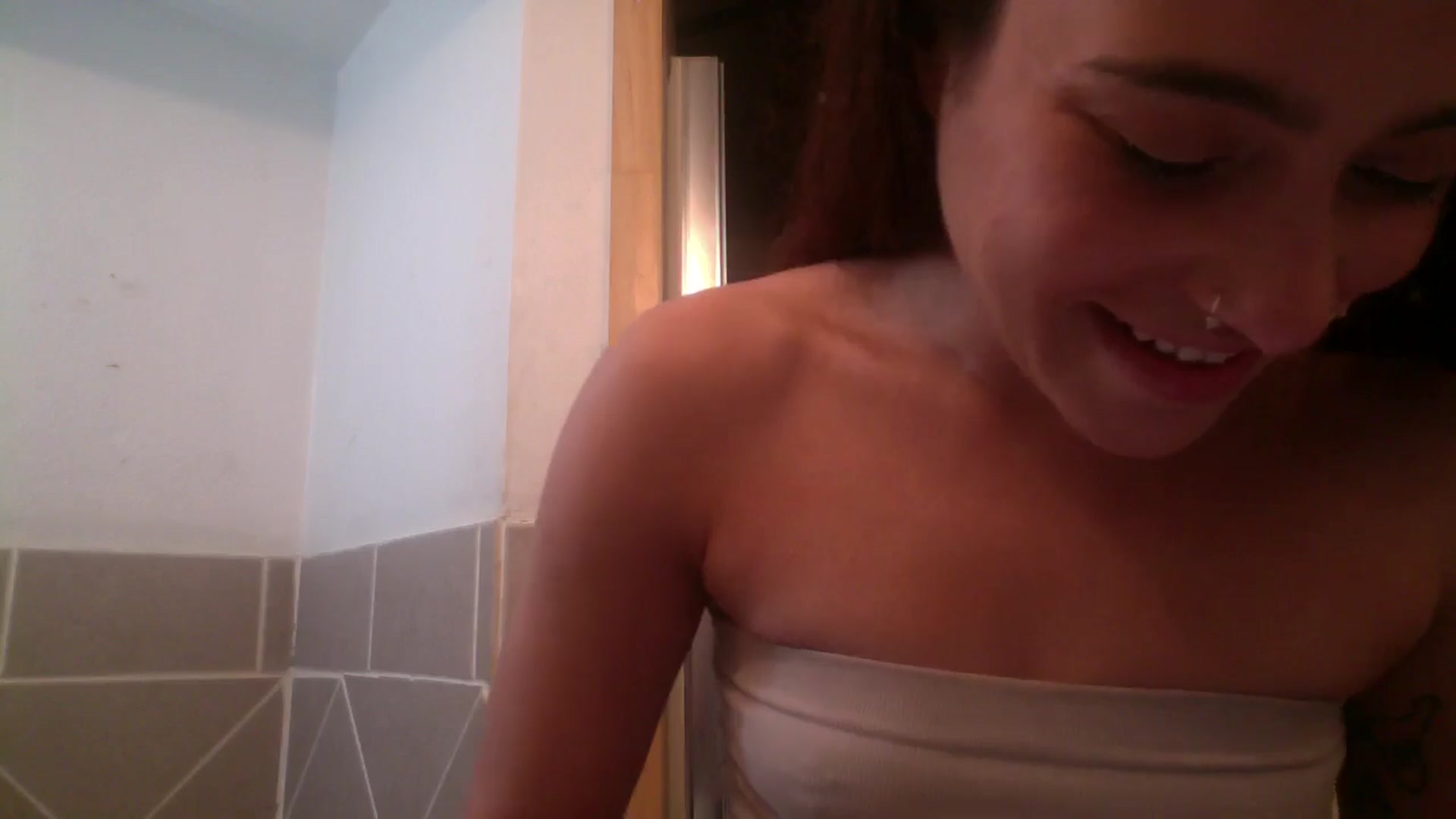 Gallery image thumbnail from marymartinez's myfreecams stream on, 11/21/2024, 18:31 image 15 of 20