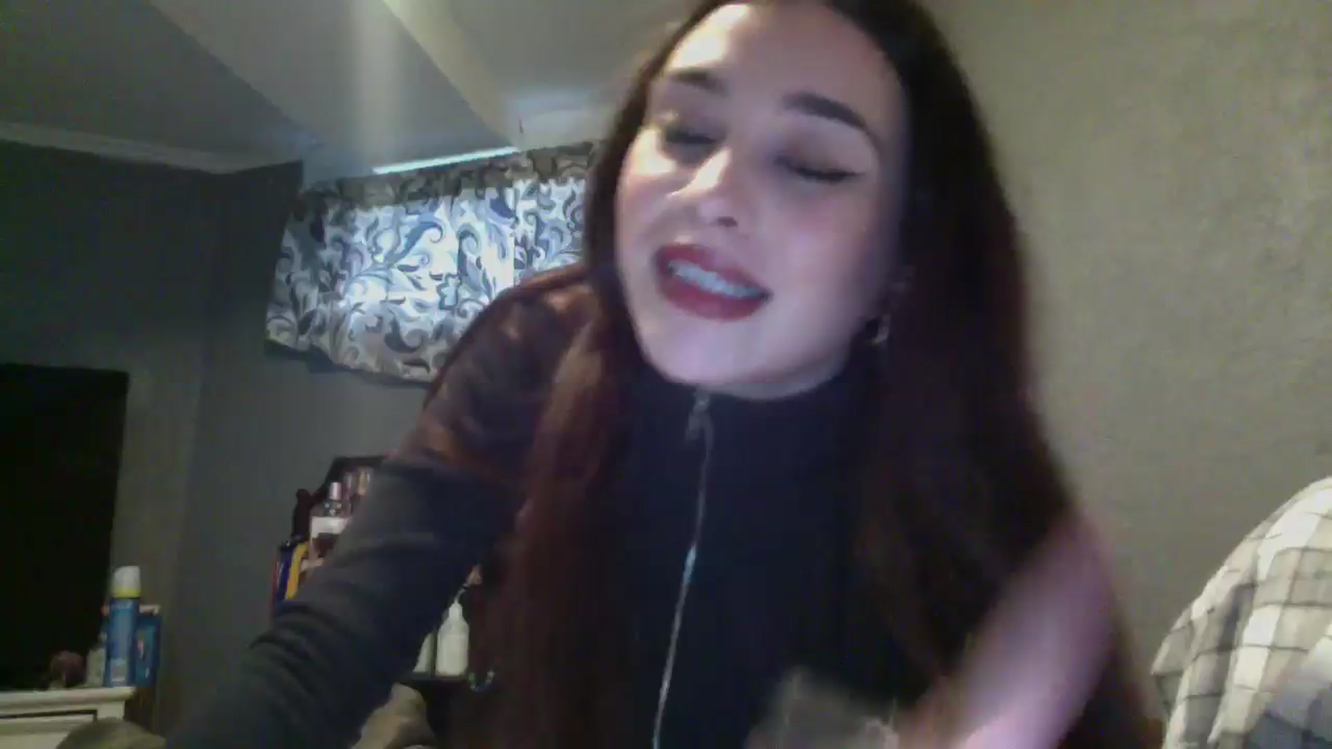 Gallery image thumbnail from marymartinez's myfreecams stream on, 11/21/2024, 20:17 image 5 of 20
