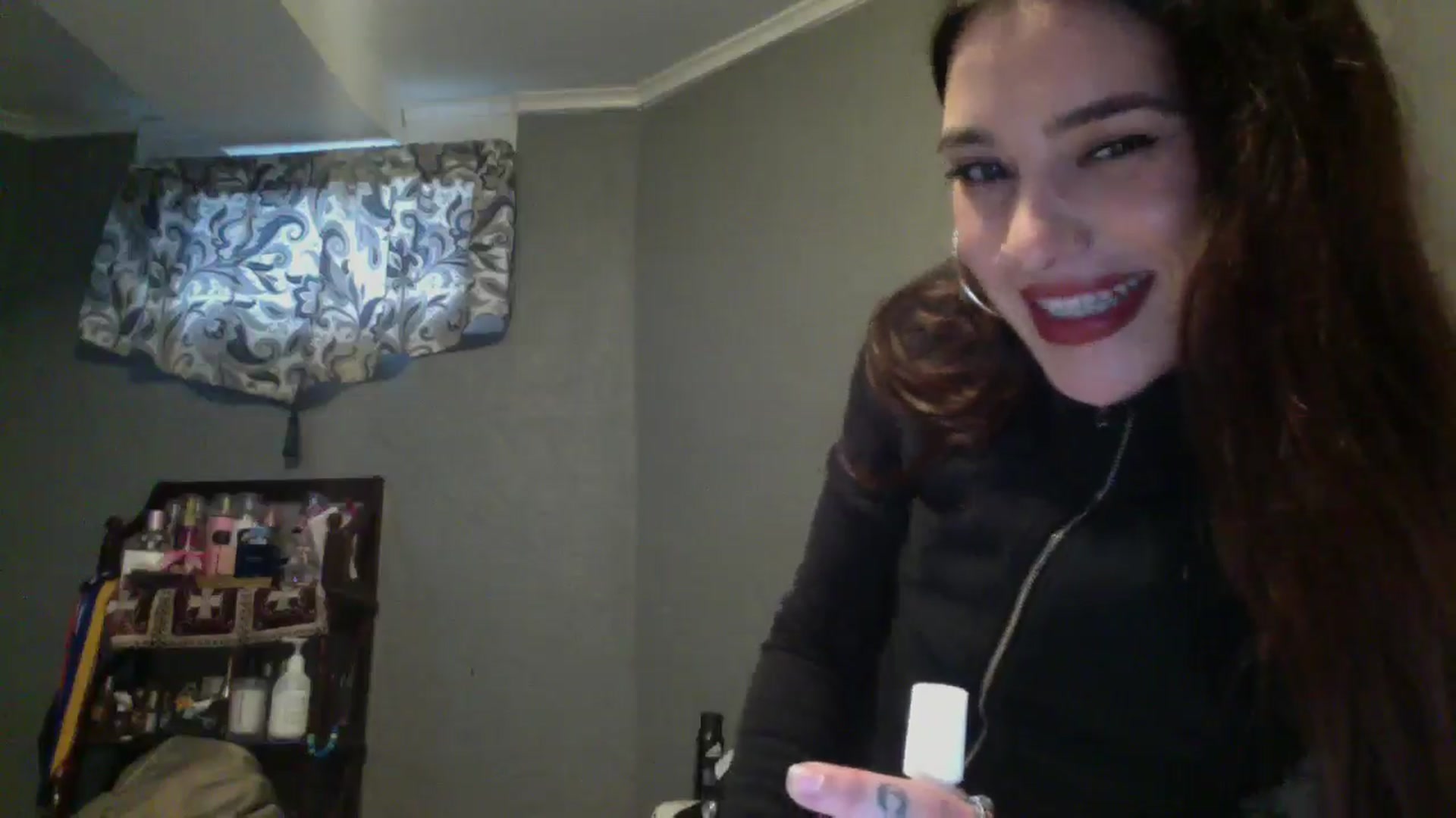 Gallery image thumbnail from marymartinez's myfreecams stream on, 11/21/2024, 20:17 image 14 of 20