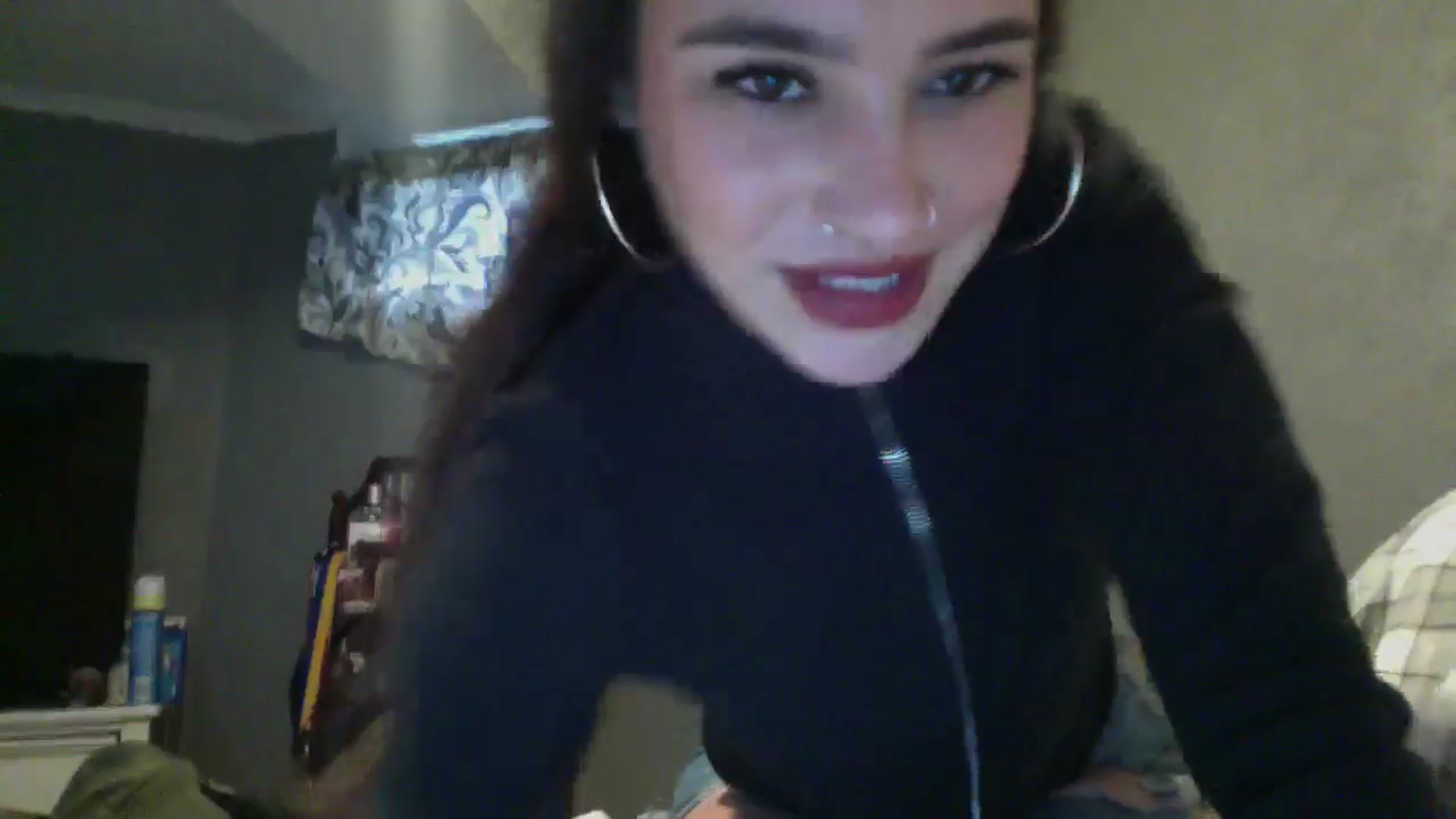 Gallery image thumbnail from marymartinez's myfreecams stream on, 11/21/2024, 20:17 image 4 of 20