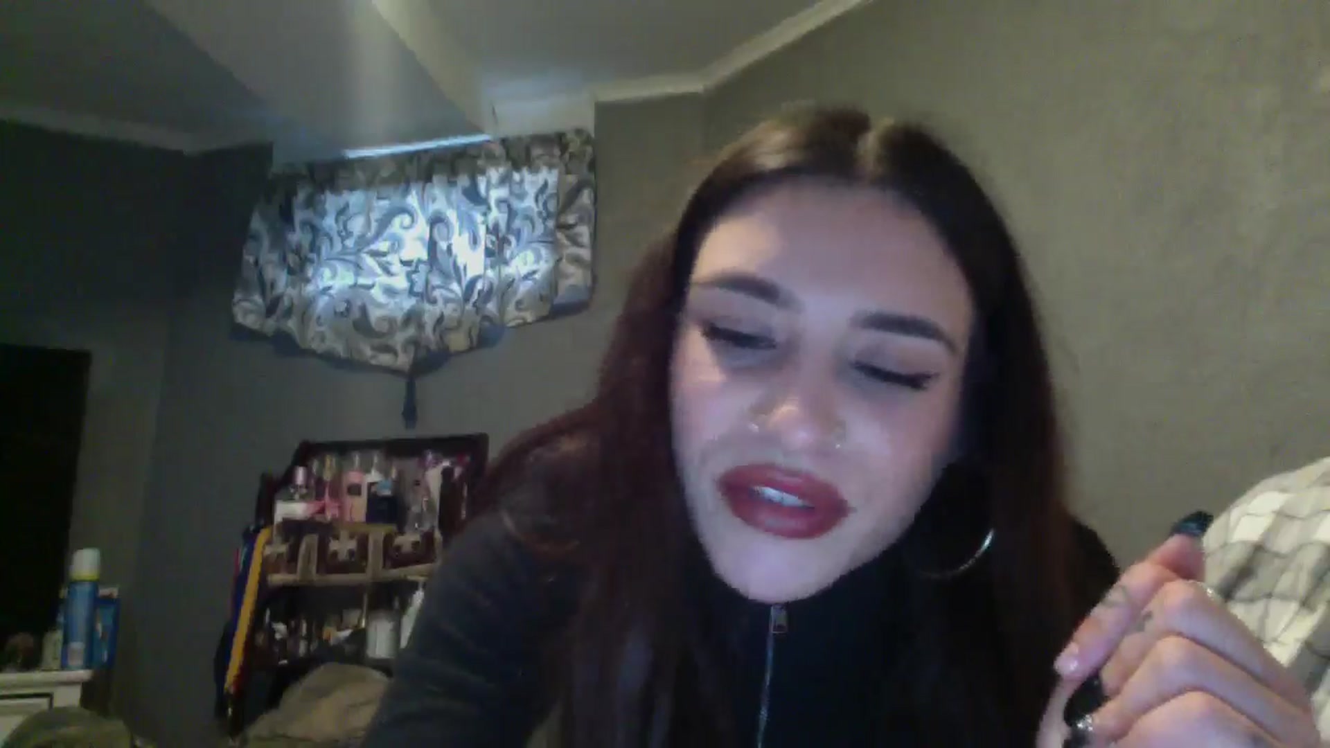 Gallery image thumbnail from marymartinez's myfreecams stream on, 11/21/2024, 20:17 image 11 of 20