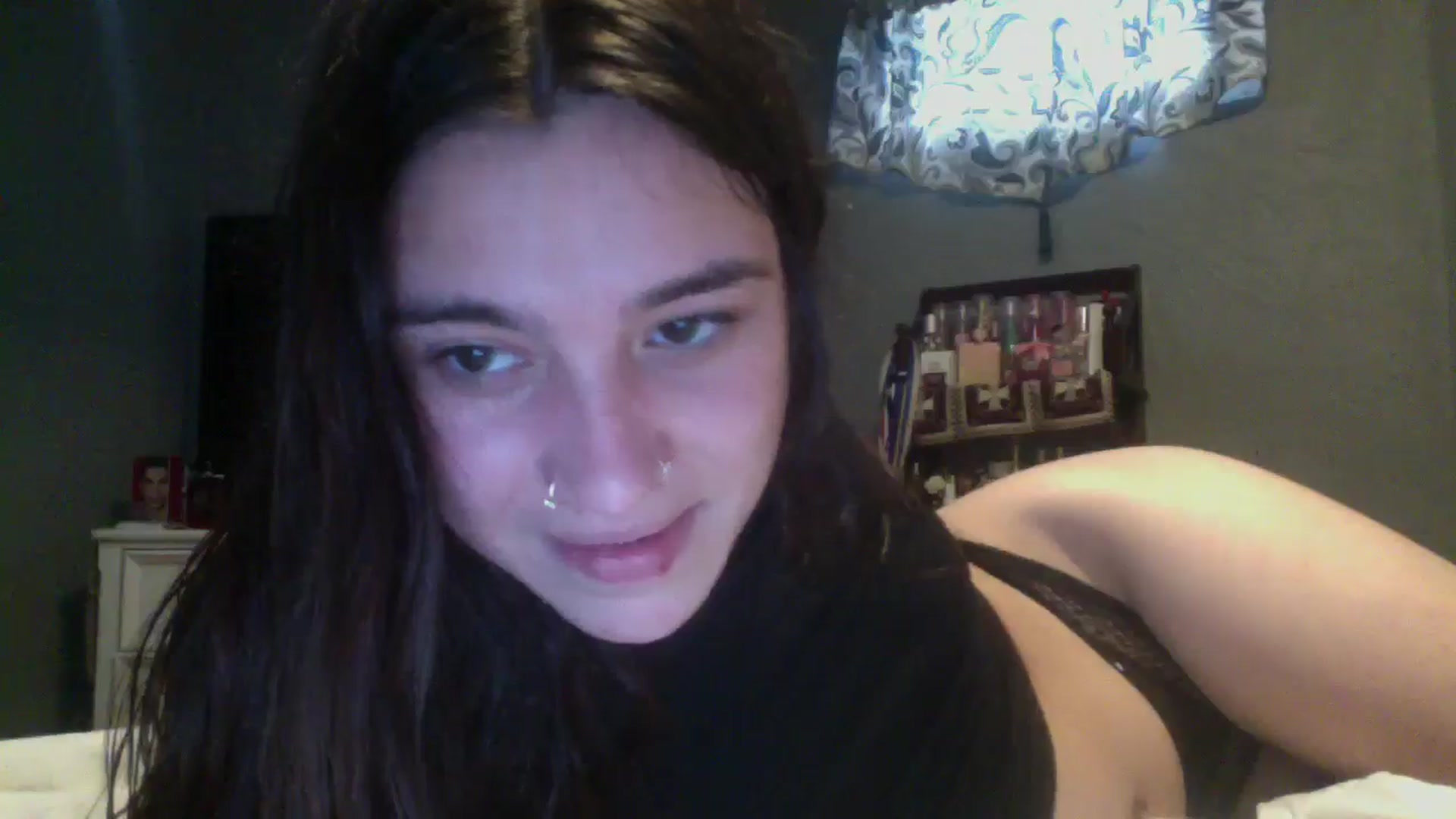 Gallery image thumbnail from marymartinez's myfreecams stream on, 11/29/2024, 19:04 image 14 of 20