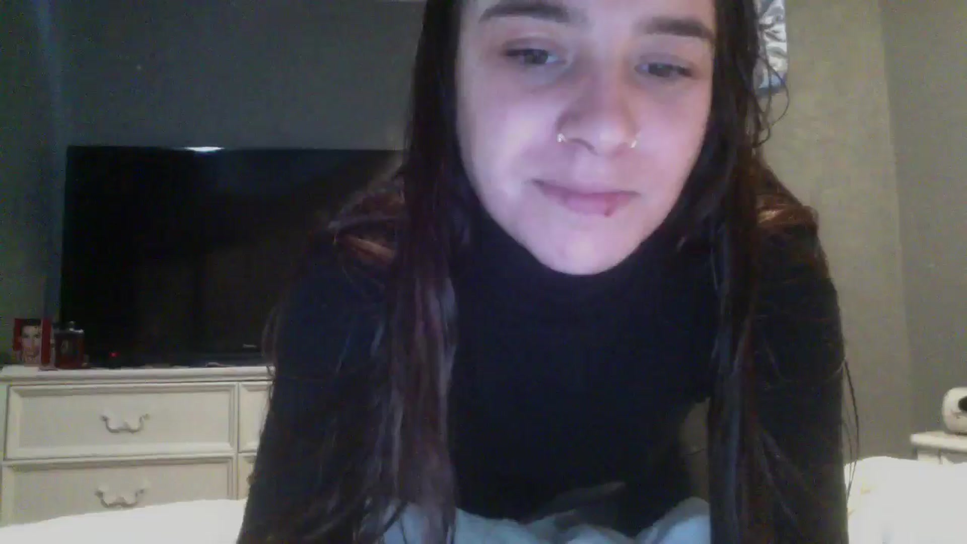 Gallery image thumbnail from marymartinez's myfreecams stream on, 11/29/2024, 19:04 image 11 of 20