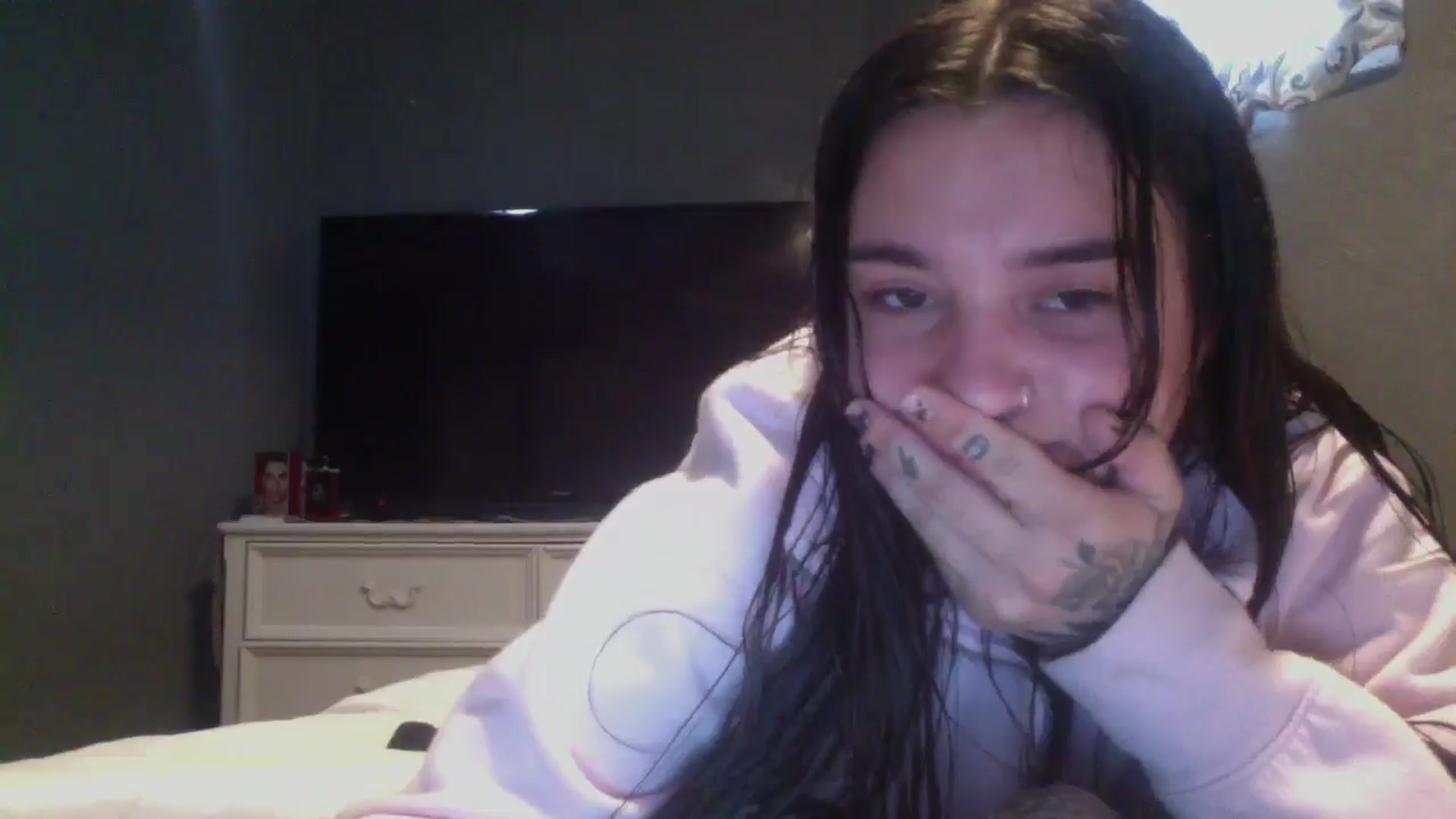 Gallery image thumbnail from marymartinez's myfreecams stream on, 11/29/2024, 19:04 image 2 of 20