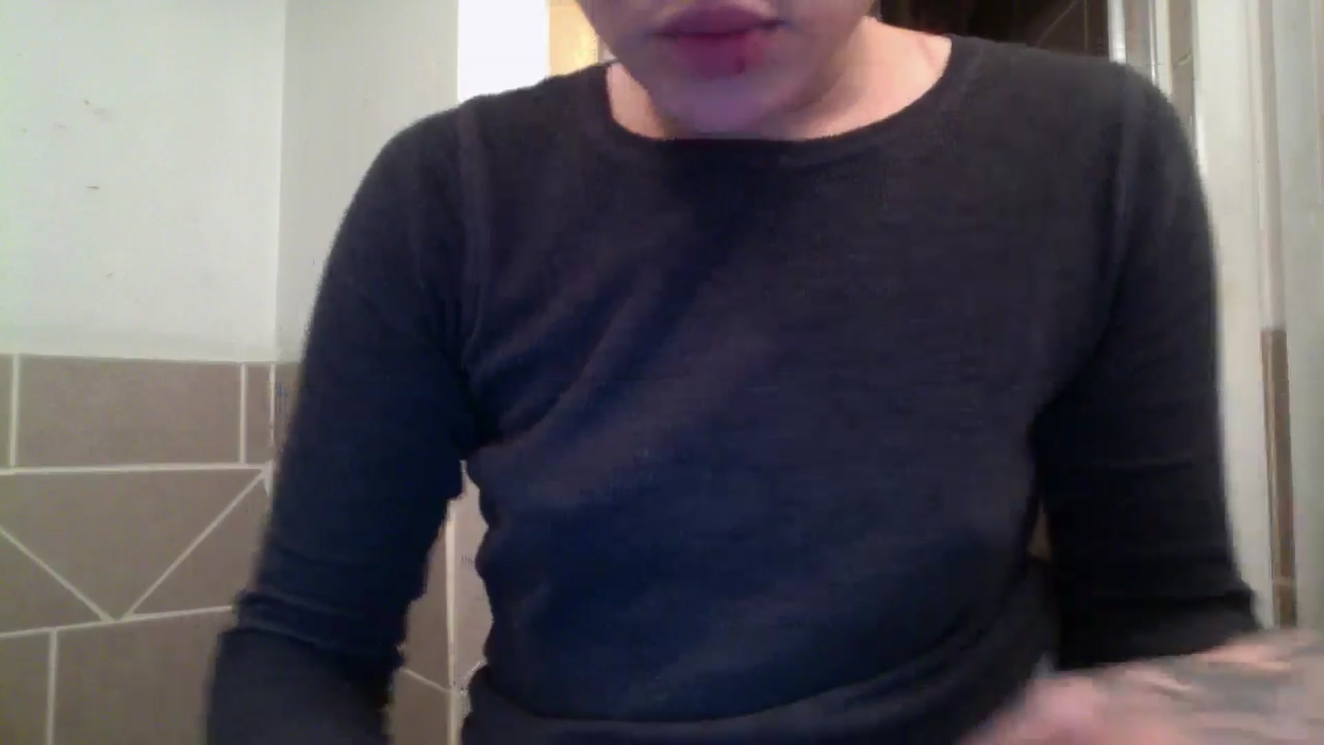 Gallery image thumbnail from marymartinez's myfreecams stream on, 12/04/2024, 19:42 image 10 of 20