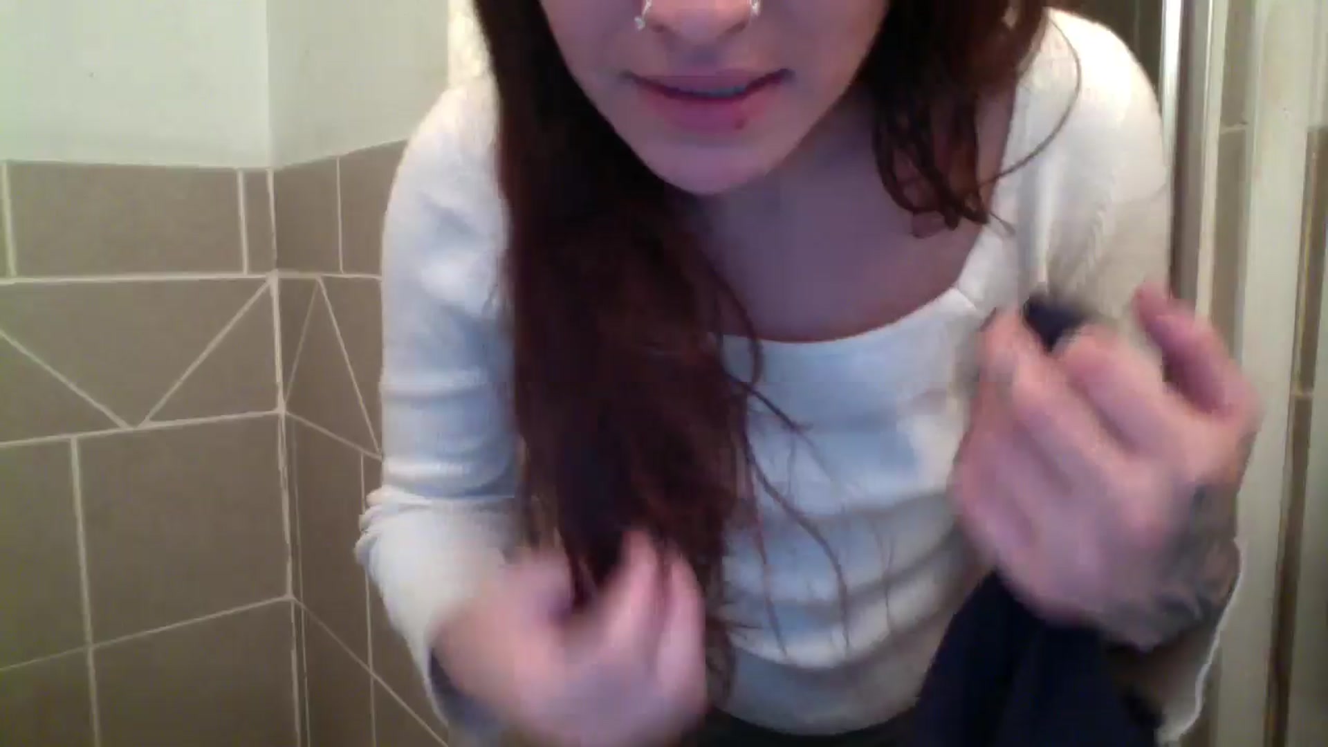 Gallery image thumbnail from marymartinez's myfreecams stream on, 12/04/2024, 20:22 image 12 of 20