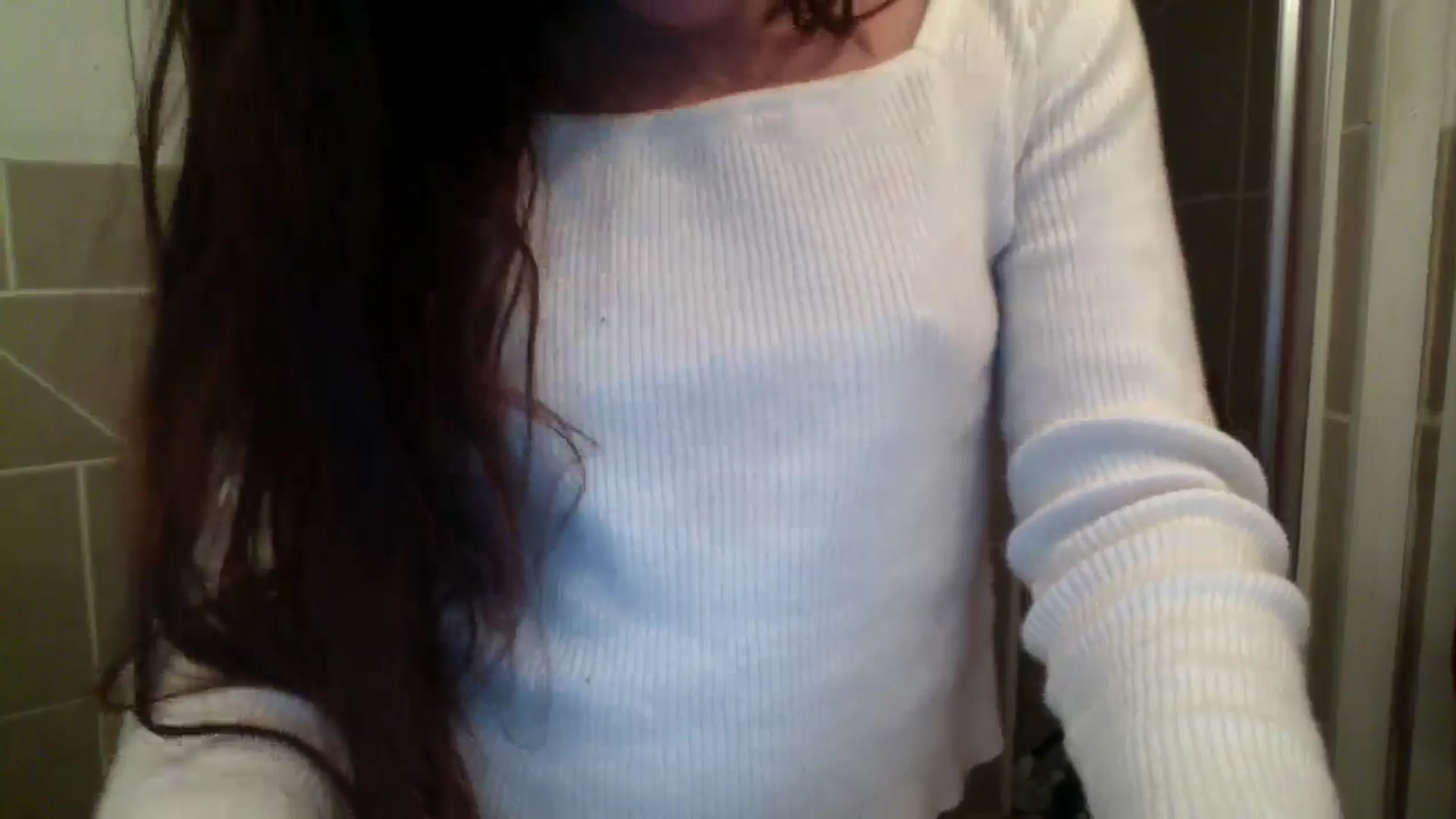 Gallery image thumbnail from marymartinez's myfreecams stream on, 12/04/2024, 20:22 image 11 of 20