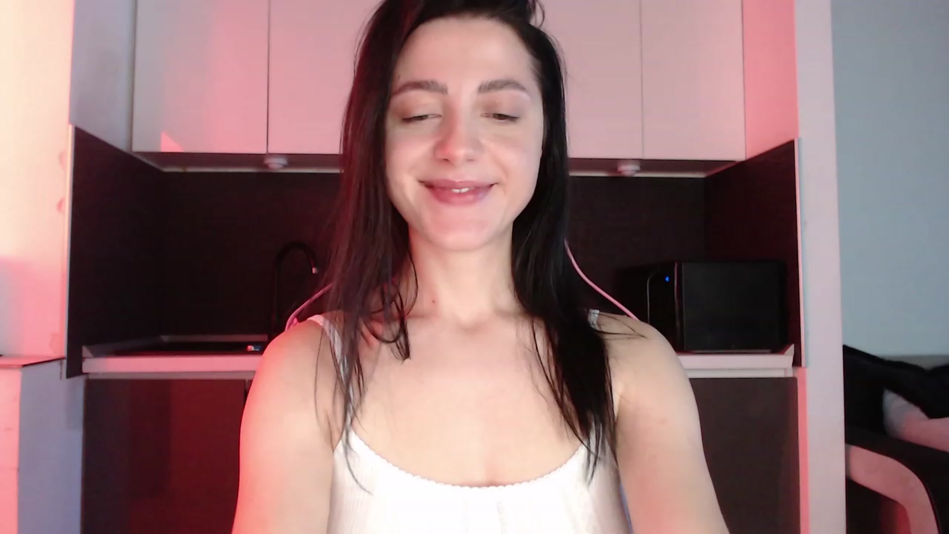 Gallery image thumbnail from masha0x0's myfreecams stream on, 02/10/2024, 14:16 image 13 of 20