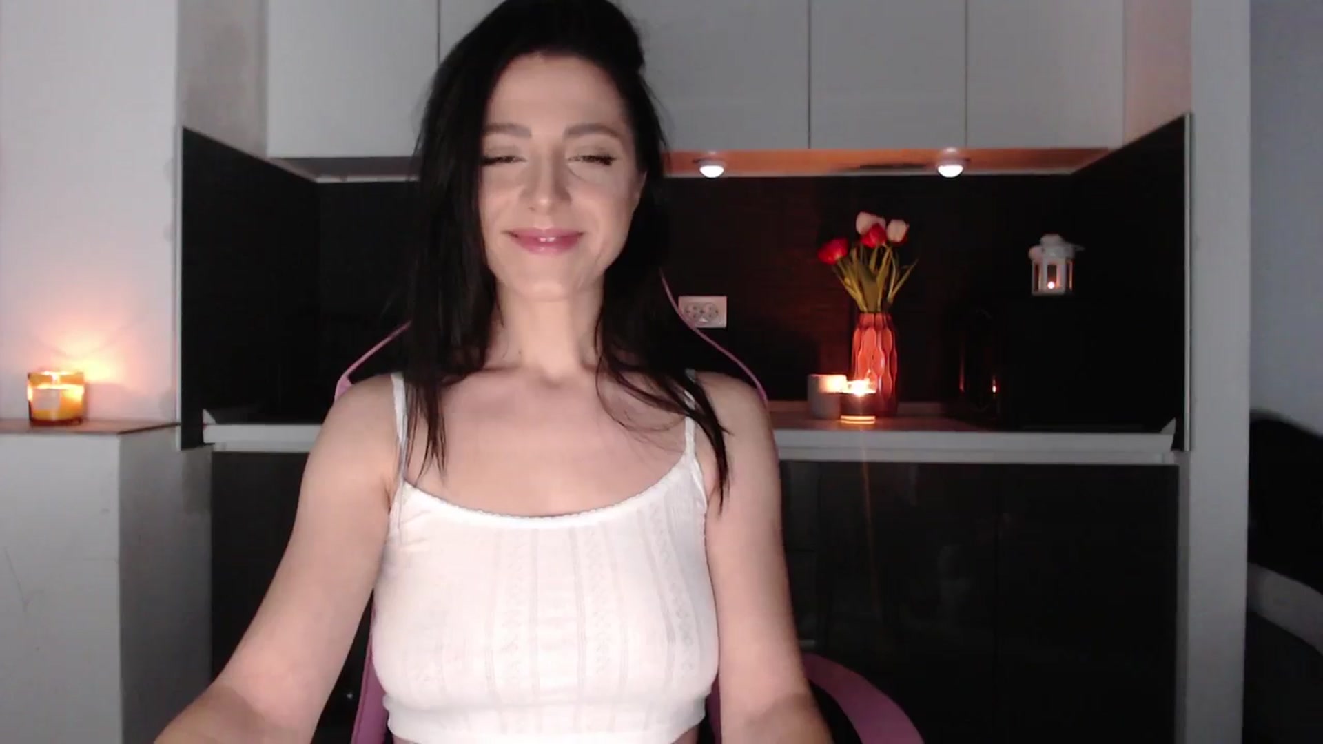 Gallery image thumbnail from masha0x0's myfreecams stream on, 03/02/2024, 20:31 image 16 of 20
