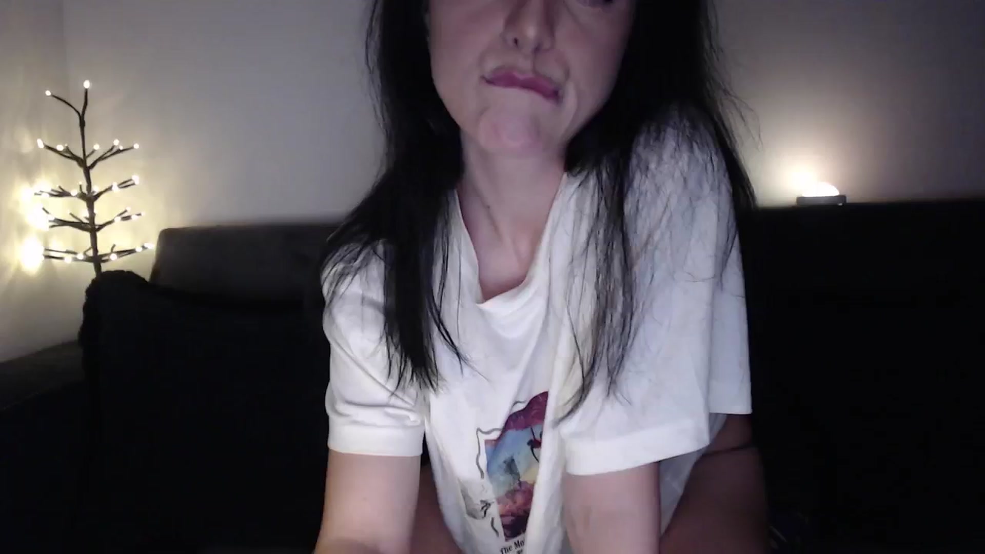 Gallery image thumbnail from masha0x0's myfreecams stream on, 03/08/2024, 23:20 image 16 of 20