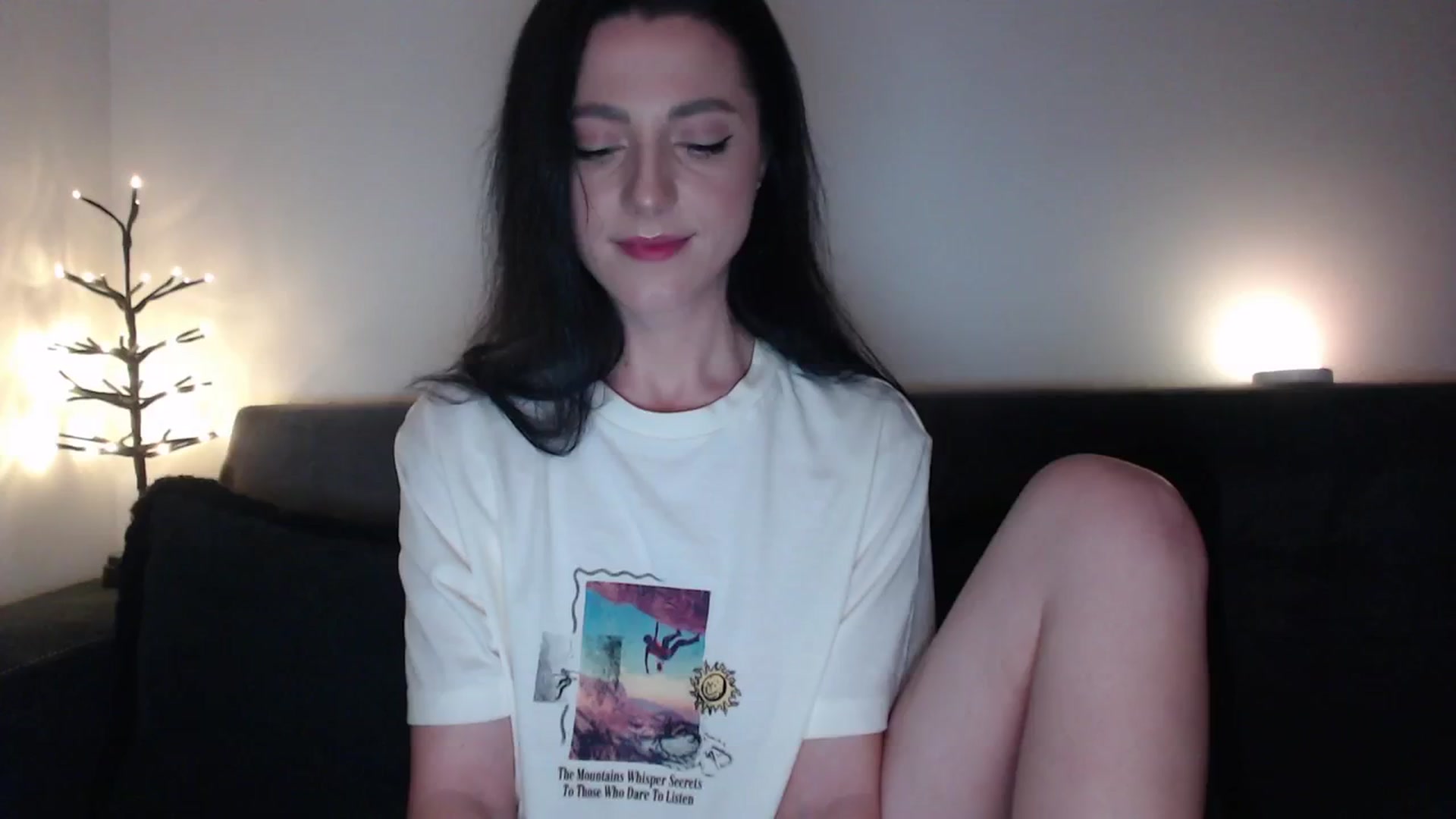 Gallery image thumbnail from masha0x0's myfreecams stream on, 03/08/2024, 23:20 image 2 of 20
