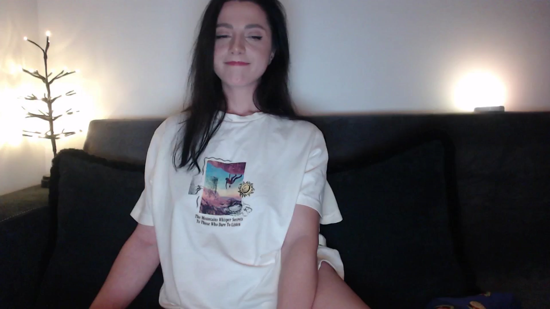 Gallery image thumbnail from masha0x0's myfreecams stream on, 03/08/2024, 23:20 image 6 of 20