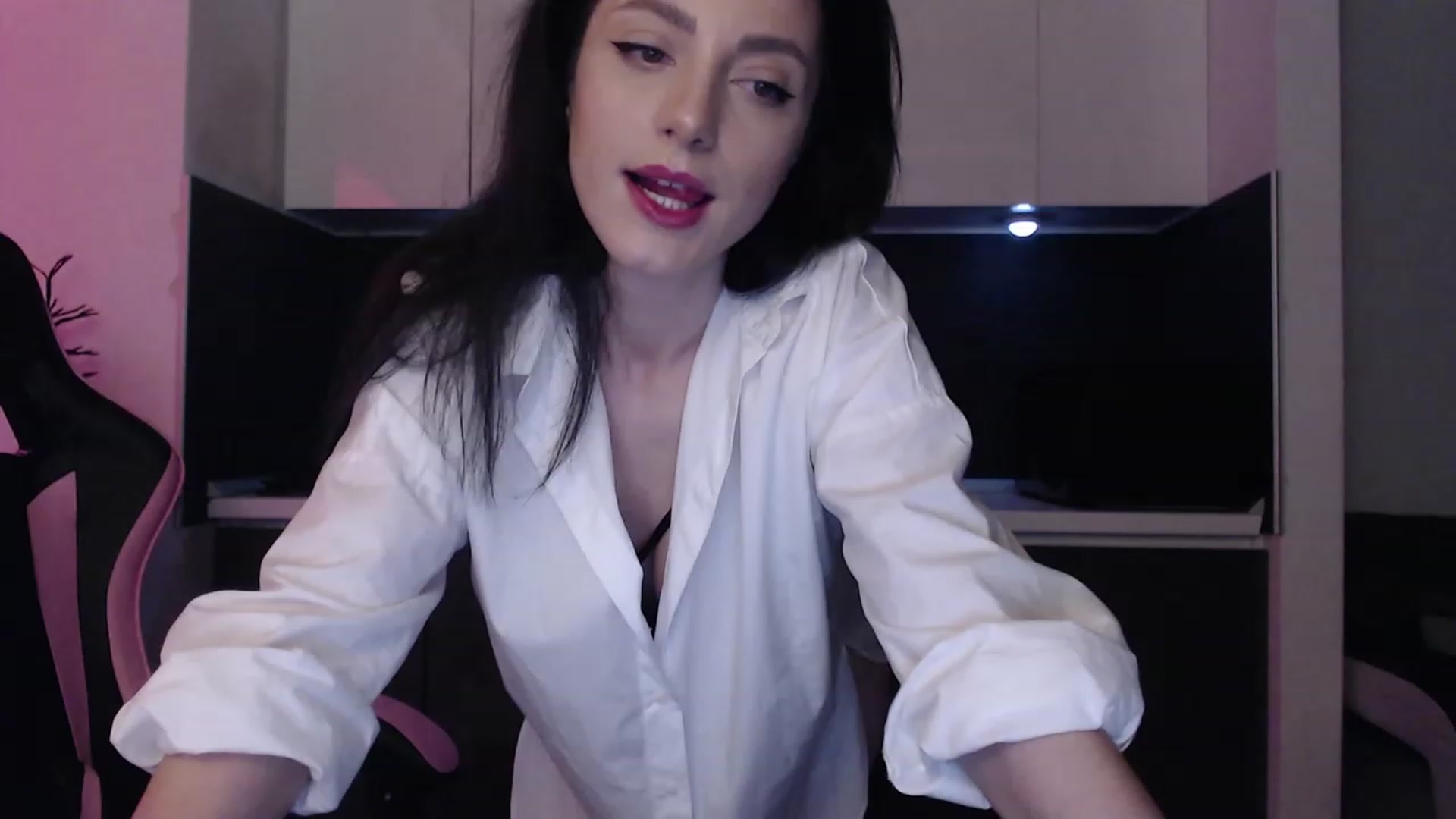 Gallery image thumbnail from masha0x0's myfreecams stream on, 03/09/2024, 15:47 image 3 of 20