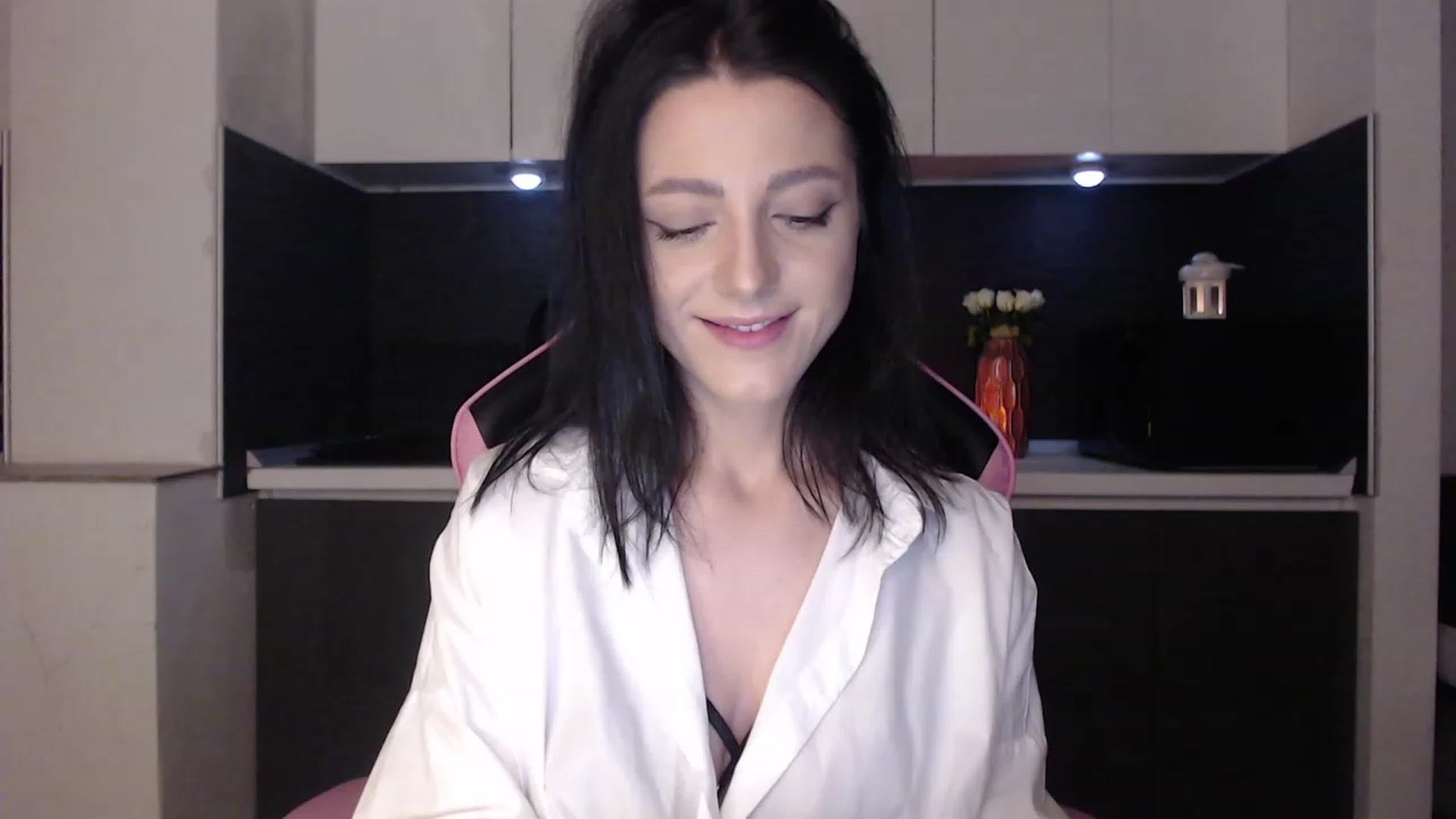 Gallery image thumbnail from masha0x0's myfreecams stream on, 03/16/2024, 22:05 image 9 of 20