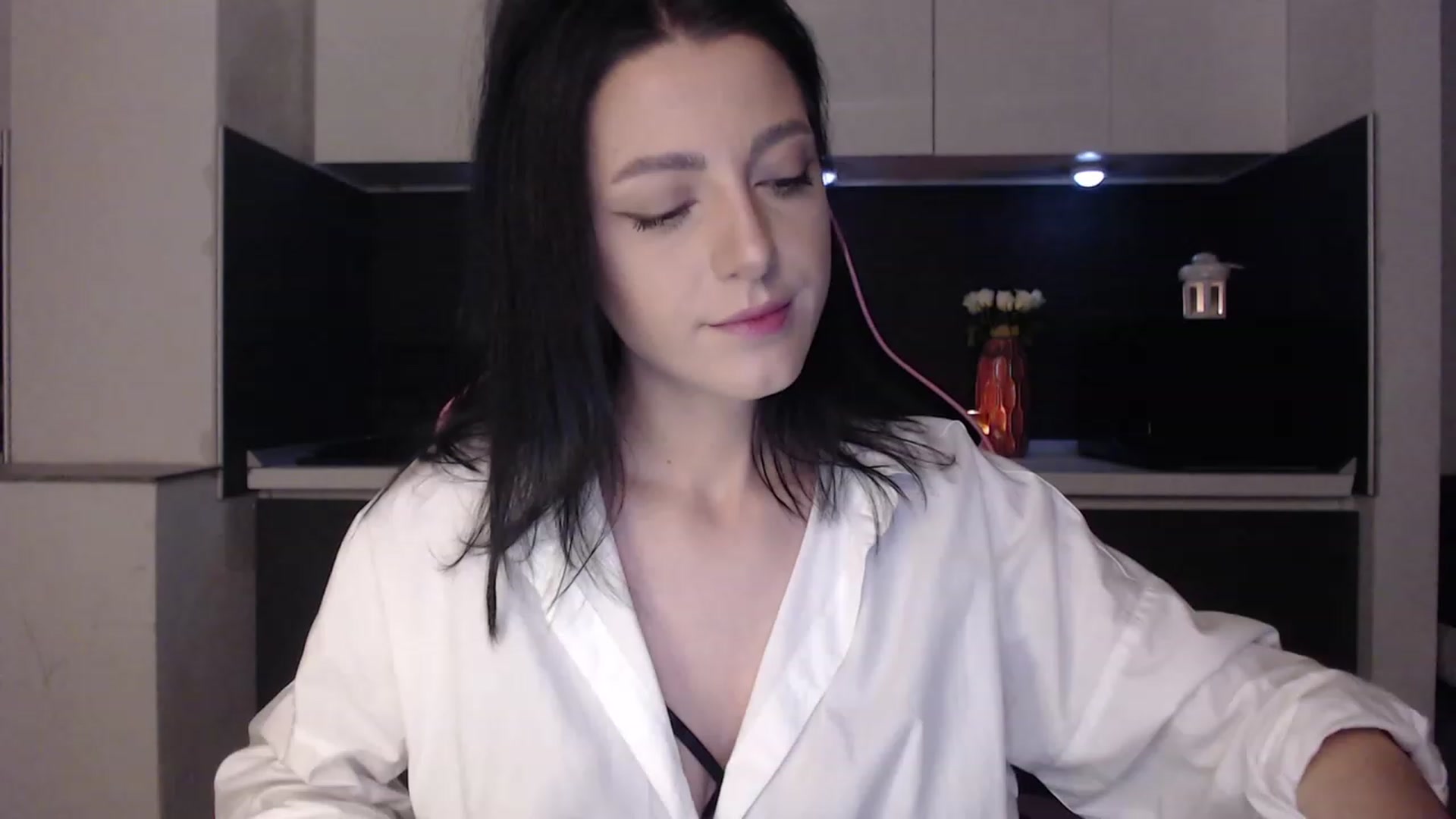Gallery image thumbnail from masha0x0's myfreecams stream on, 03/16/2024, 22:05 image 3 of 20