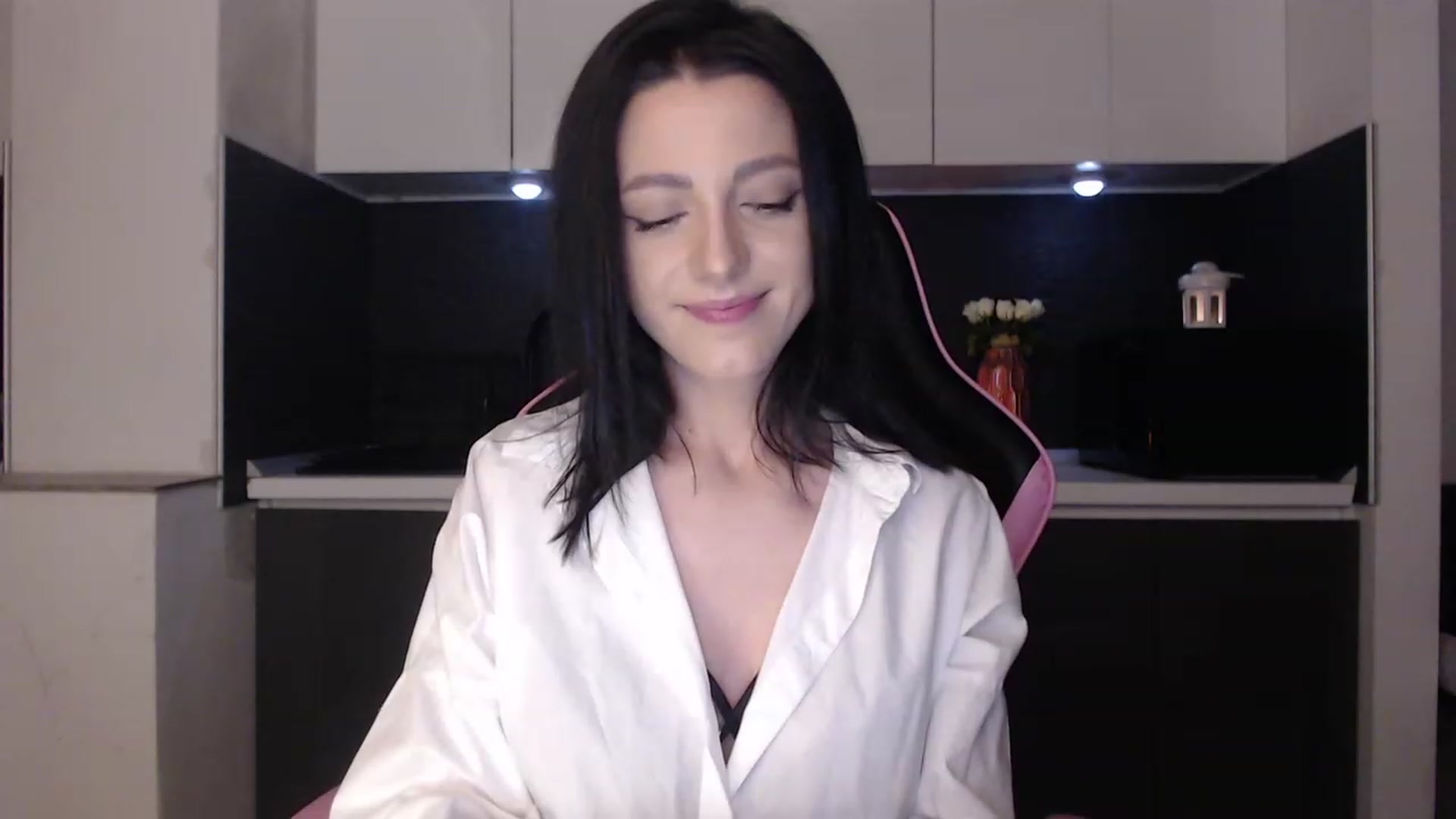 Gallery image thumbnail from masha0x0's myfreecams stream on, 03/16/2024, 22:05 image 20 of 20