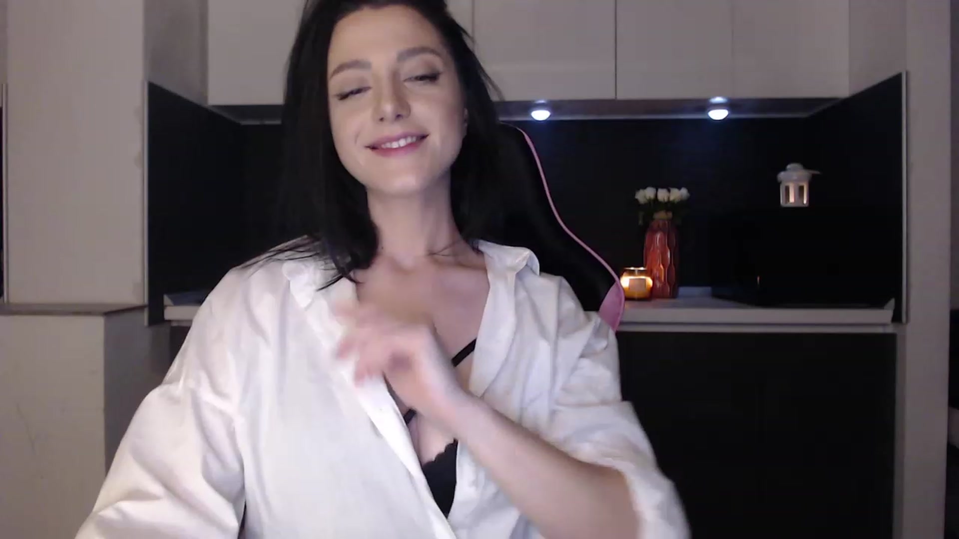 Gallery image thumbnail from masha0x0's myfreecams stream on, 03/16/2024, 22:47 image 3 of 20