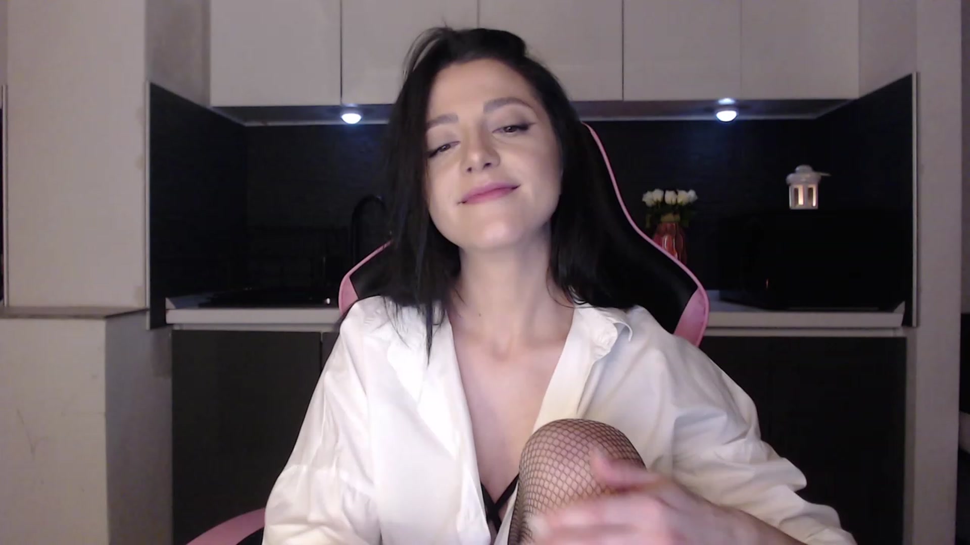 Gallery image thumbnail from masha0x0's myfreecams stream on, 03/16/2024, 22:47 image 16 of 20