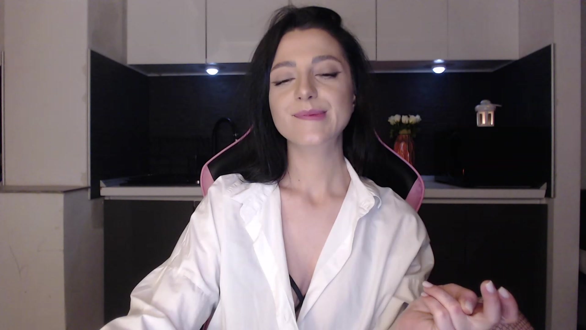 Gallery image thumbnail from masha0x0's myfreecams stream on, 03/16/2024, 22:47 image 19 of 20