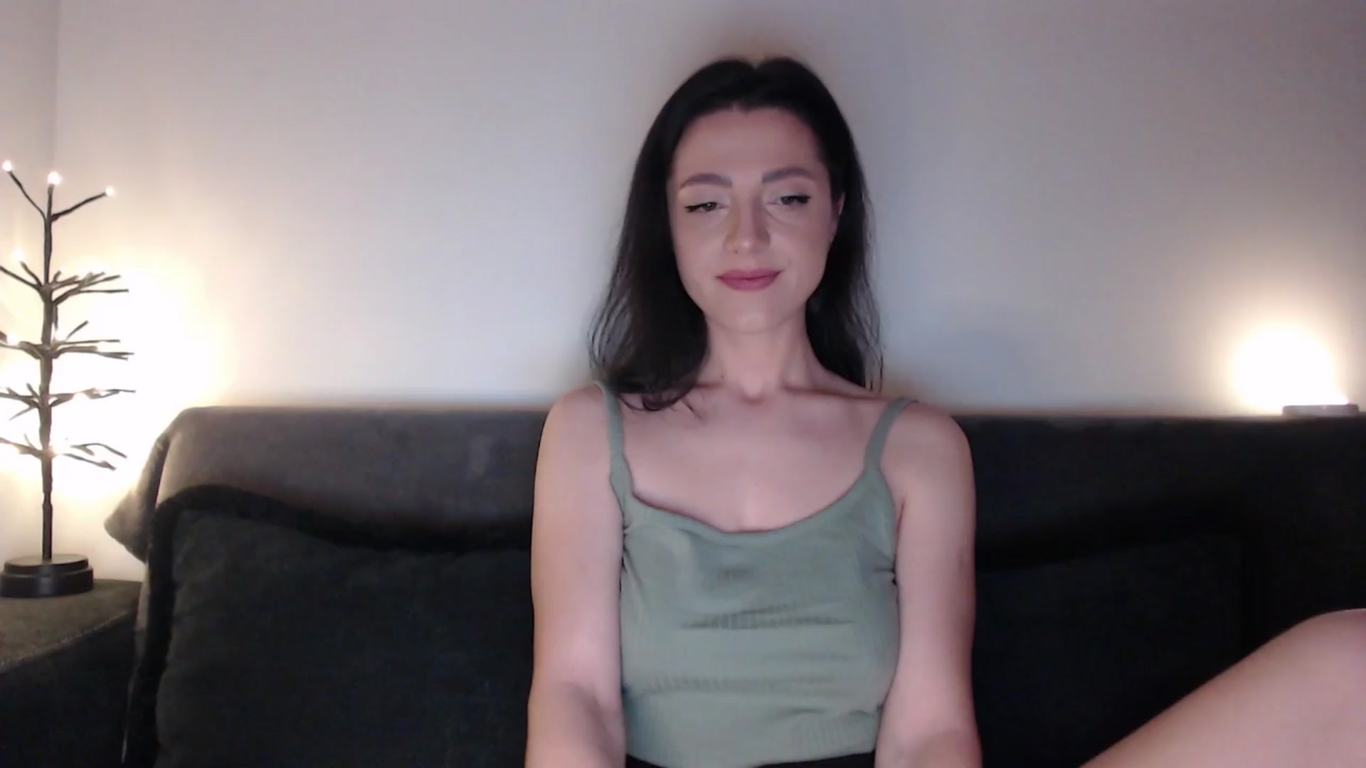 Gallery image thumbnail from masha0x0's myfreecams stream on, 03/25/2024, 23:58 image 10 of 20