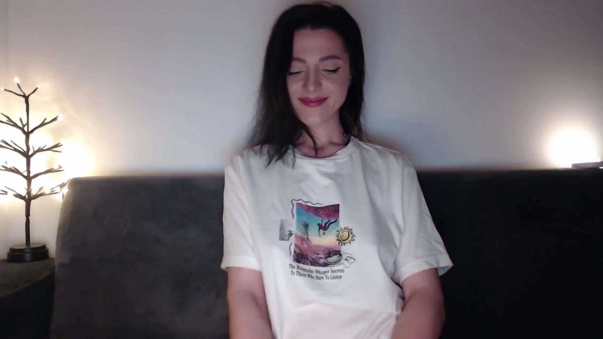 Gallery image thumbnail from masha0x0's myfreecams stream on, 04/01/2024, 24:01 image 15 of 20