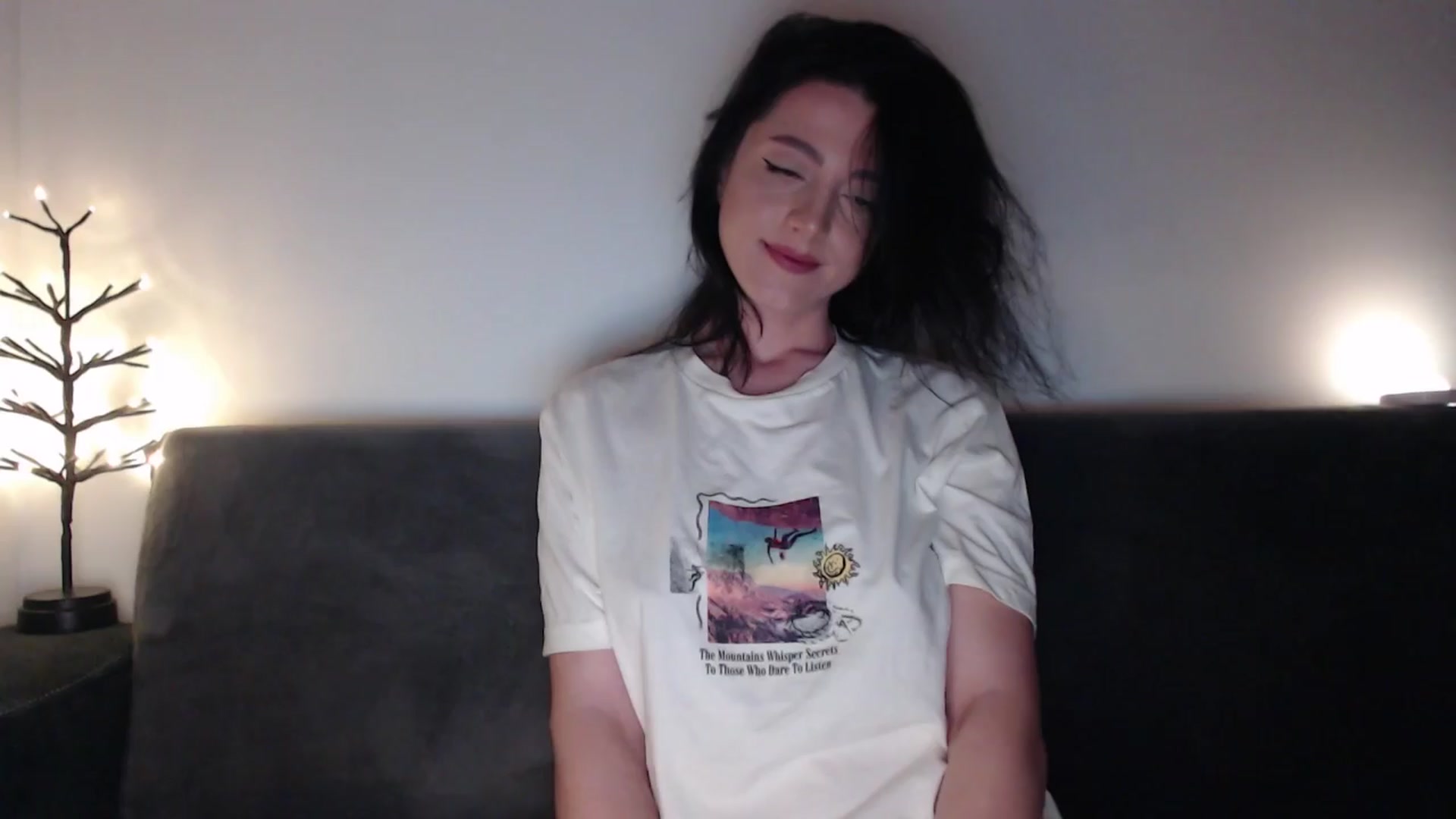 Gallery image thumbnail from masha0x0's myfreecams stream on, 04/01/2024, 24:01 image 19 of 20