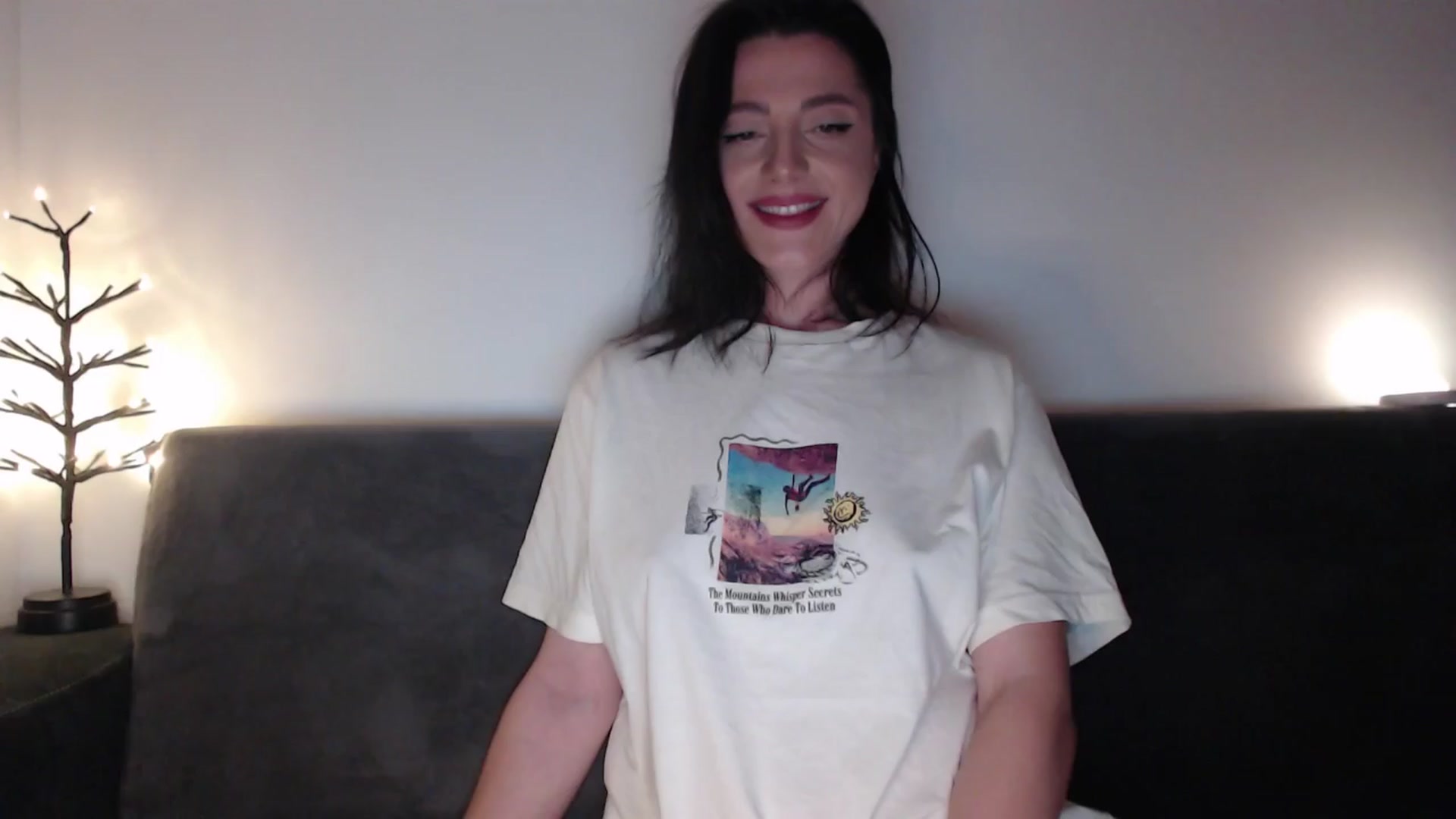 Gallery image thumbnail from masha0x0's myfreecams stream on, 04/01/2024, 24:01 image 9 of 20