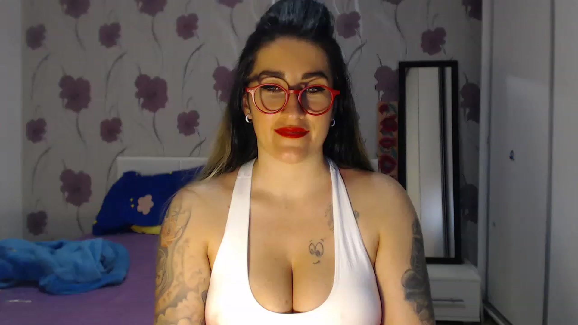 Gallery image thumbnail from match_woman's myfreecams stream on, 11/23/2022, 17:25 image 15 of 20