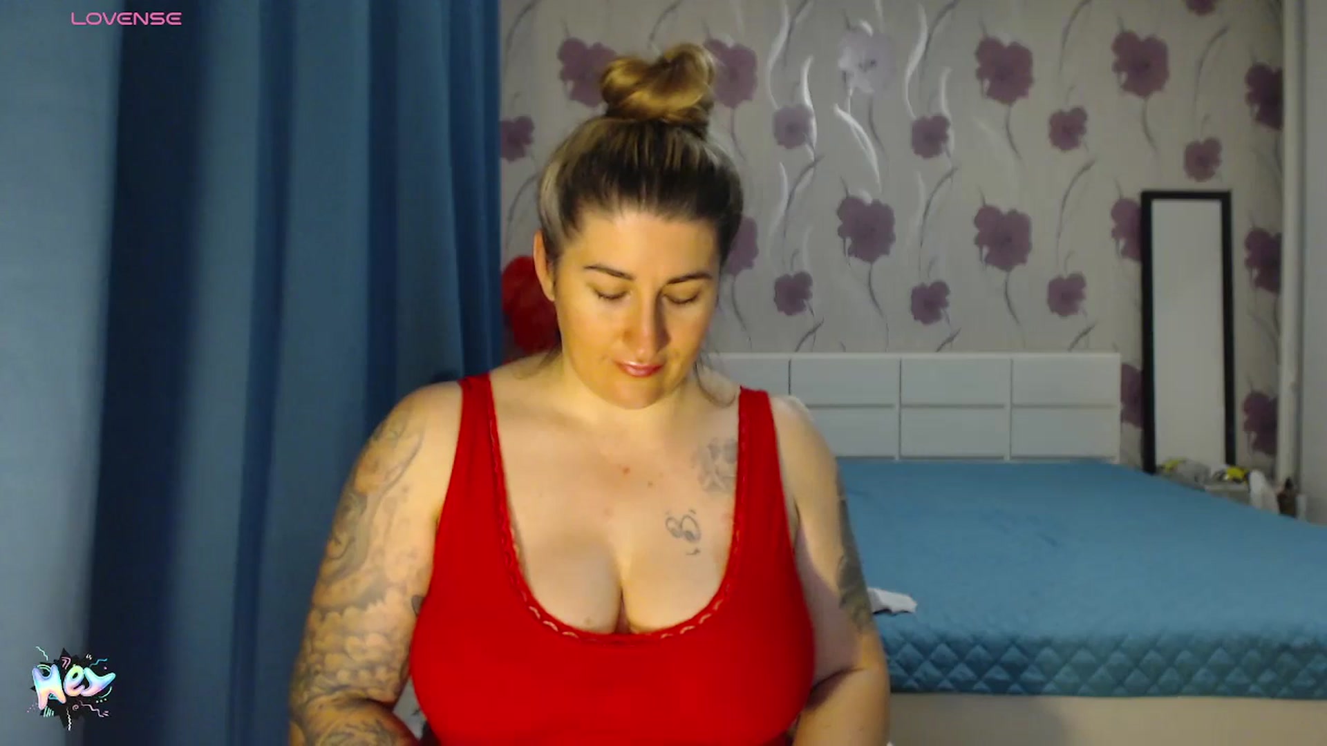 Gallery image thumbnail from match_woman's myfreecams stream on, 12/15/2024, 23:06 image 19 of 20