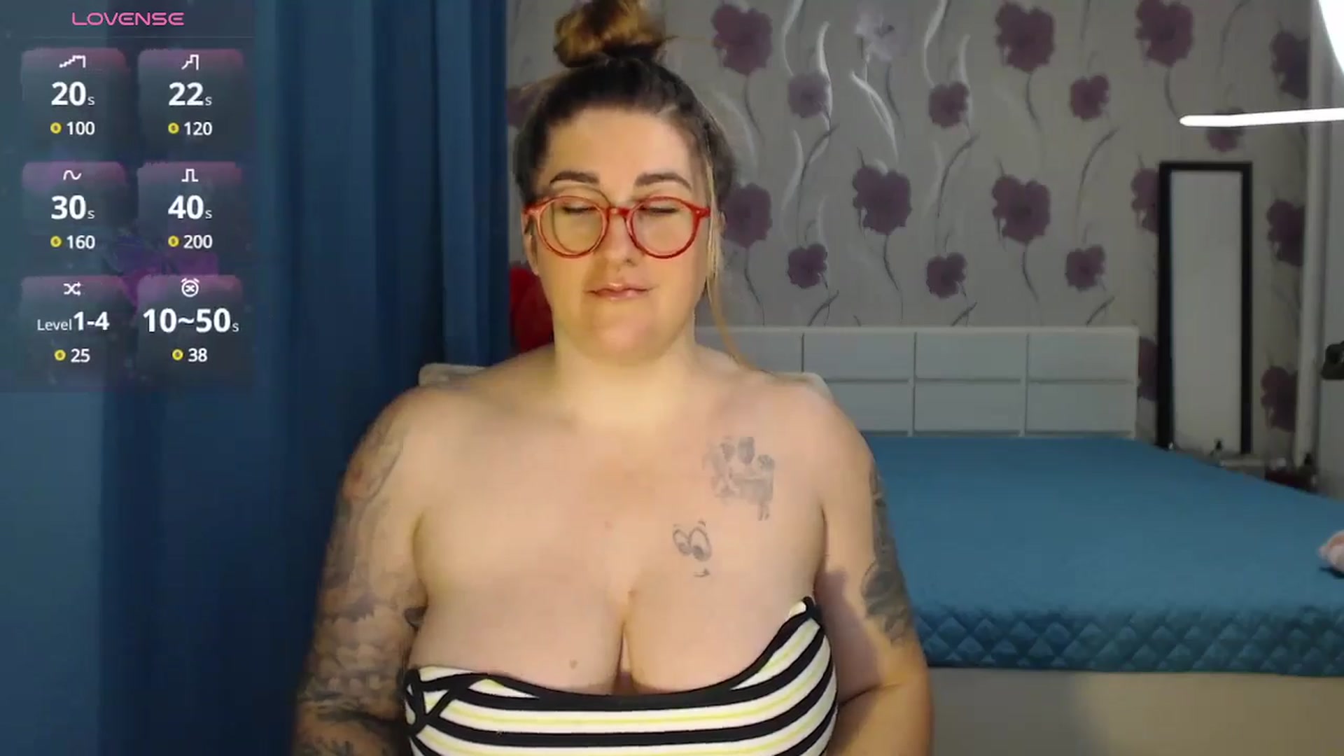 Gallery image thumbnail from match_woman's myfreecams stream on, 12/29/2024, 13:33 image 4 of 20