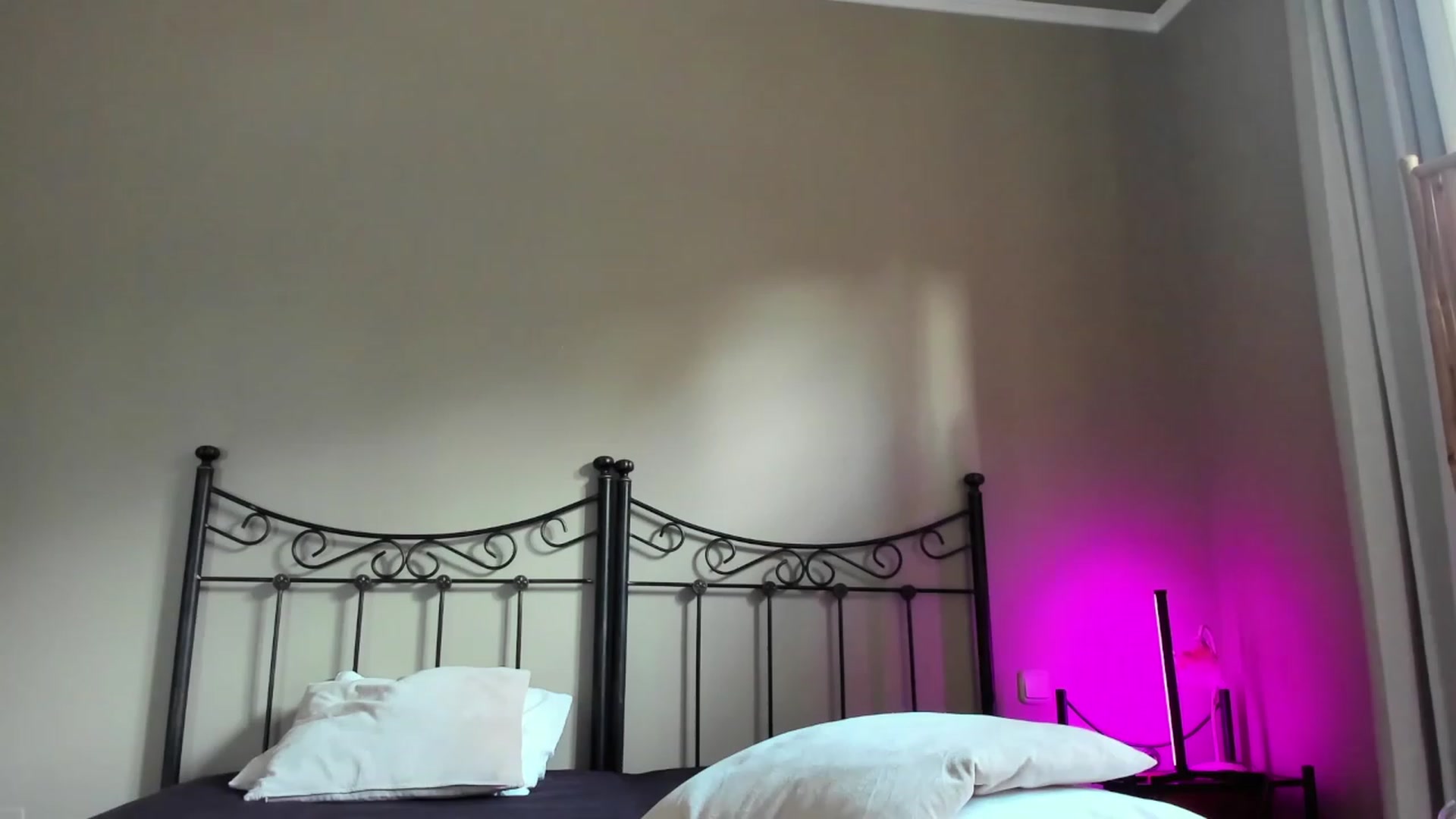Gallery image thumbnail from matyld's myfreecams stream on, 01/10/2024, 07:23 image 9 of 20