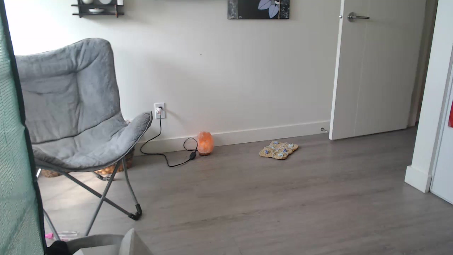 Gallery image thumbnail from maverickmae's myfreecams stream on, 04/03/2023, 22:28 image 5 of 20