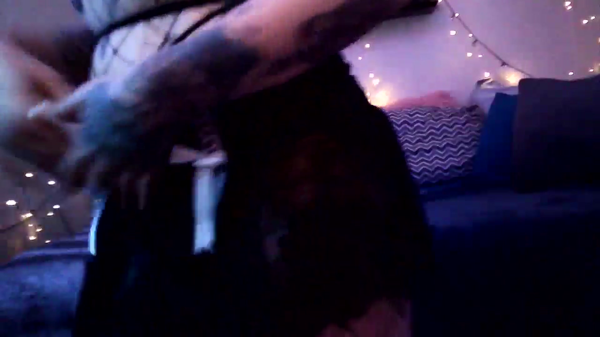 Gallery image thumbnail from maxxxmoore's myfreecams stream on, 04/12/2026, 10:10 image 2 of 20