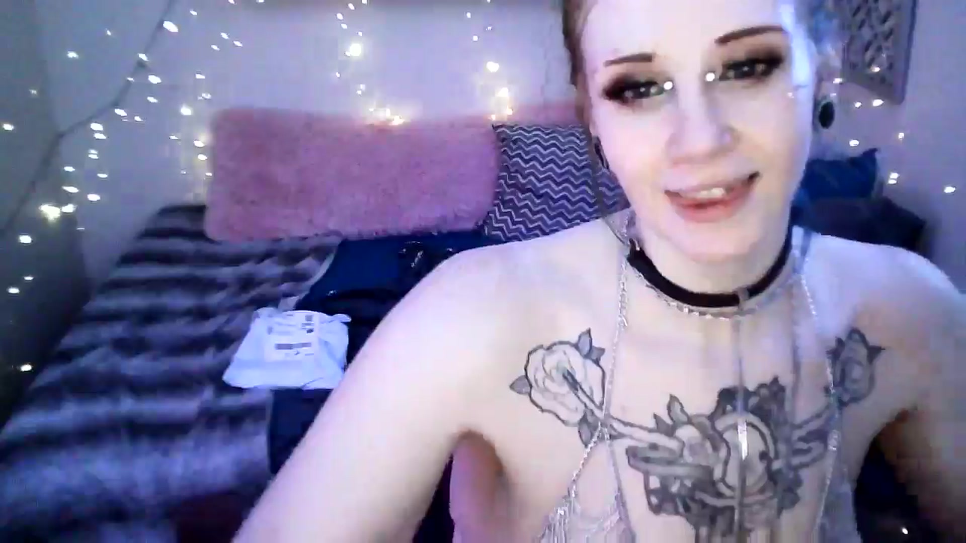 Gallery image thumbnail from maxxxmoore's myfreecams stream on, 04/13/2026, 15:55 image 5 of 20