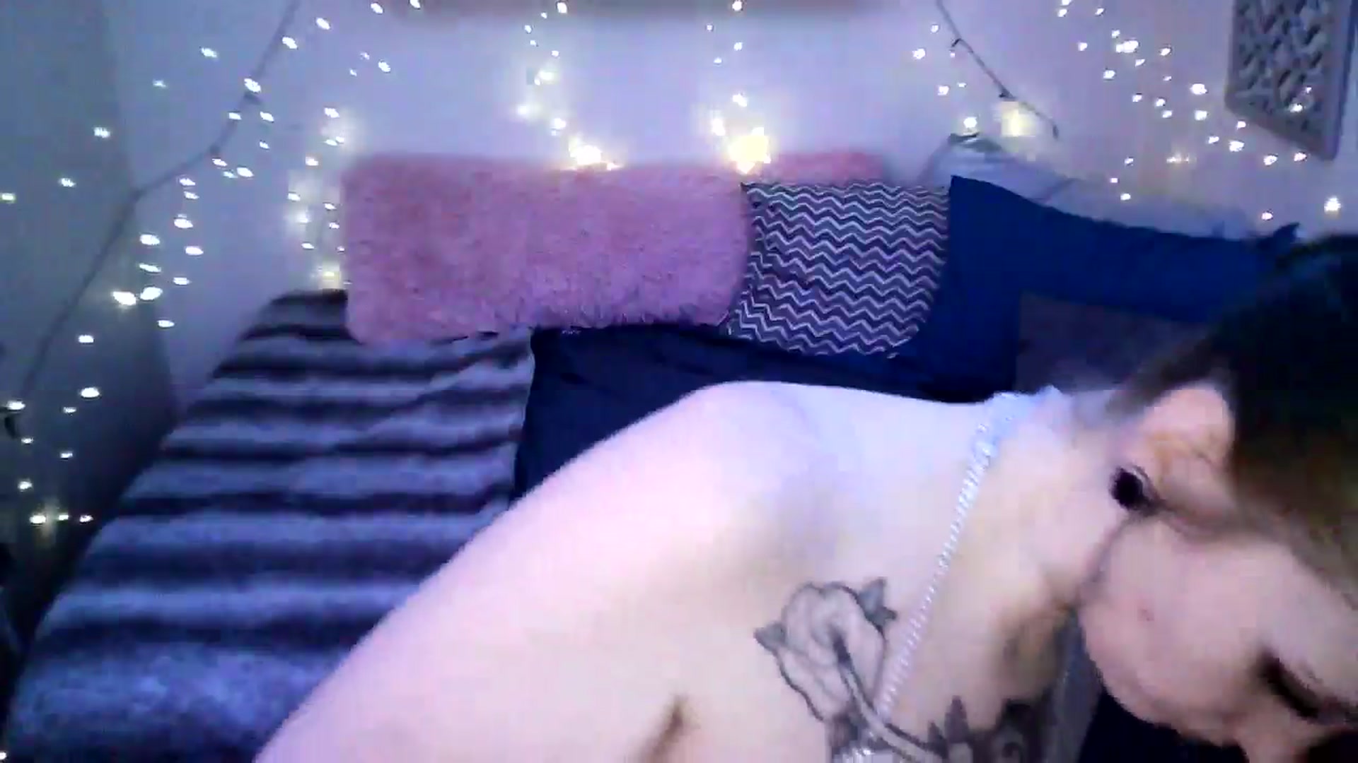 Gallery image thumbnail from maxxxmoore's myfreecams stream on, 04/13/2026, 15:55 image 10 of 20