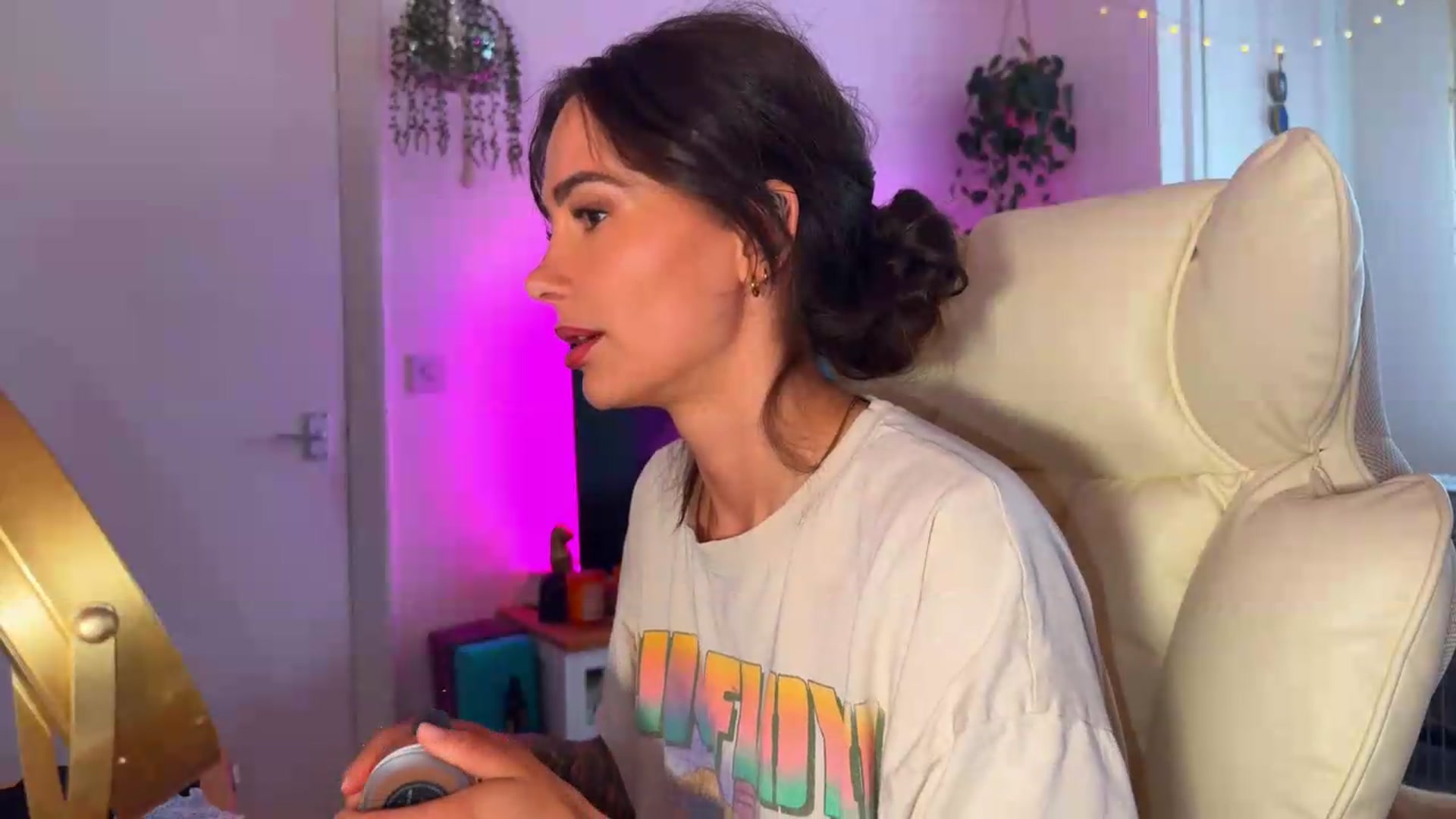 Gallery image thumbnail from maya404notfound's myfreecams stream on, 07/15/2026, 09:35 image 8 of 20