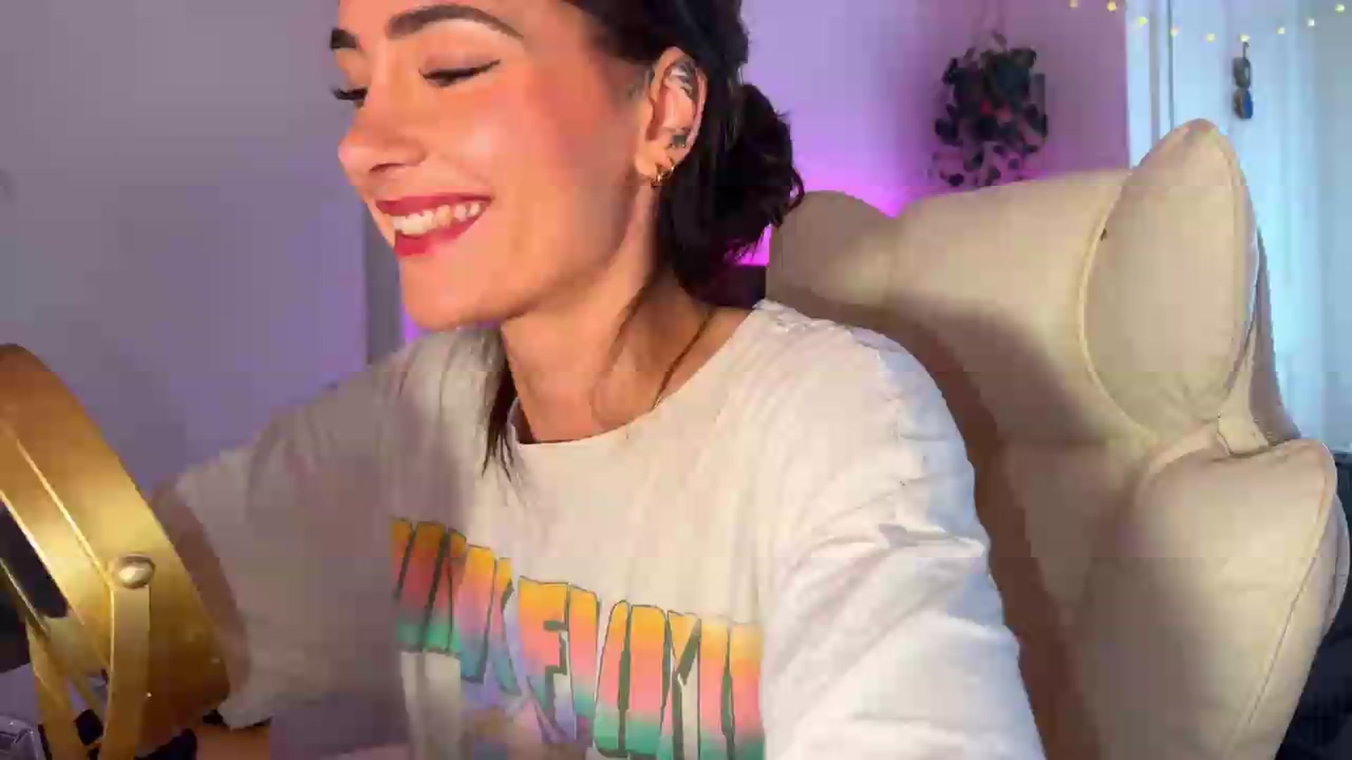 Gallery image thumbnail from maya404notfound's myfreecams stream on, 07/15/2026, 09:35 image 11 of 20