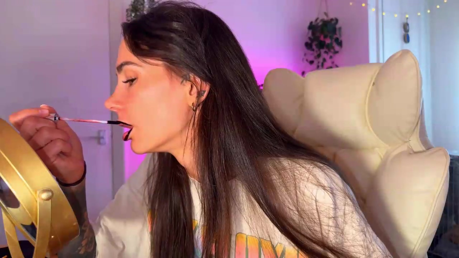 Gallery image thumbnail from maya404notfound's myfreecams stream on, 07/15/2026, 09:35 image 3 of 20