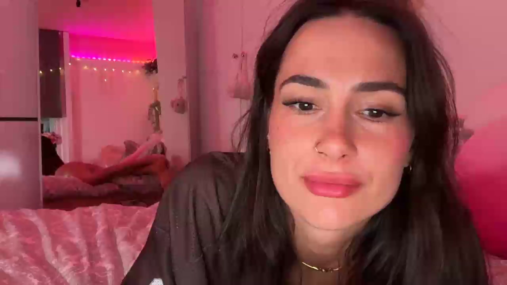 Gallery image thumbnail from maya404notfound's myfreecams stream on, 07/16/2026, 01:47 image 1 of 20