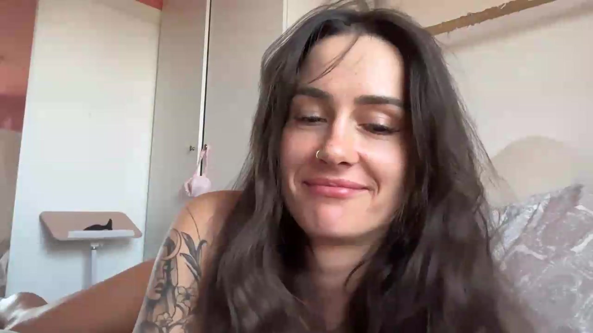 Gallery image thumbnail from maya404notfound's myfreecams stream on, 07/16/2026, 13:51 image 7 of 20
