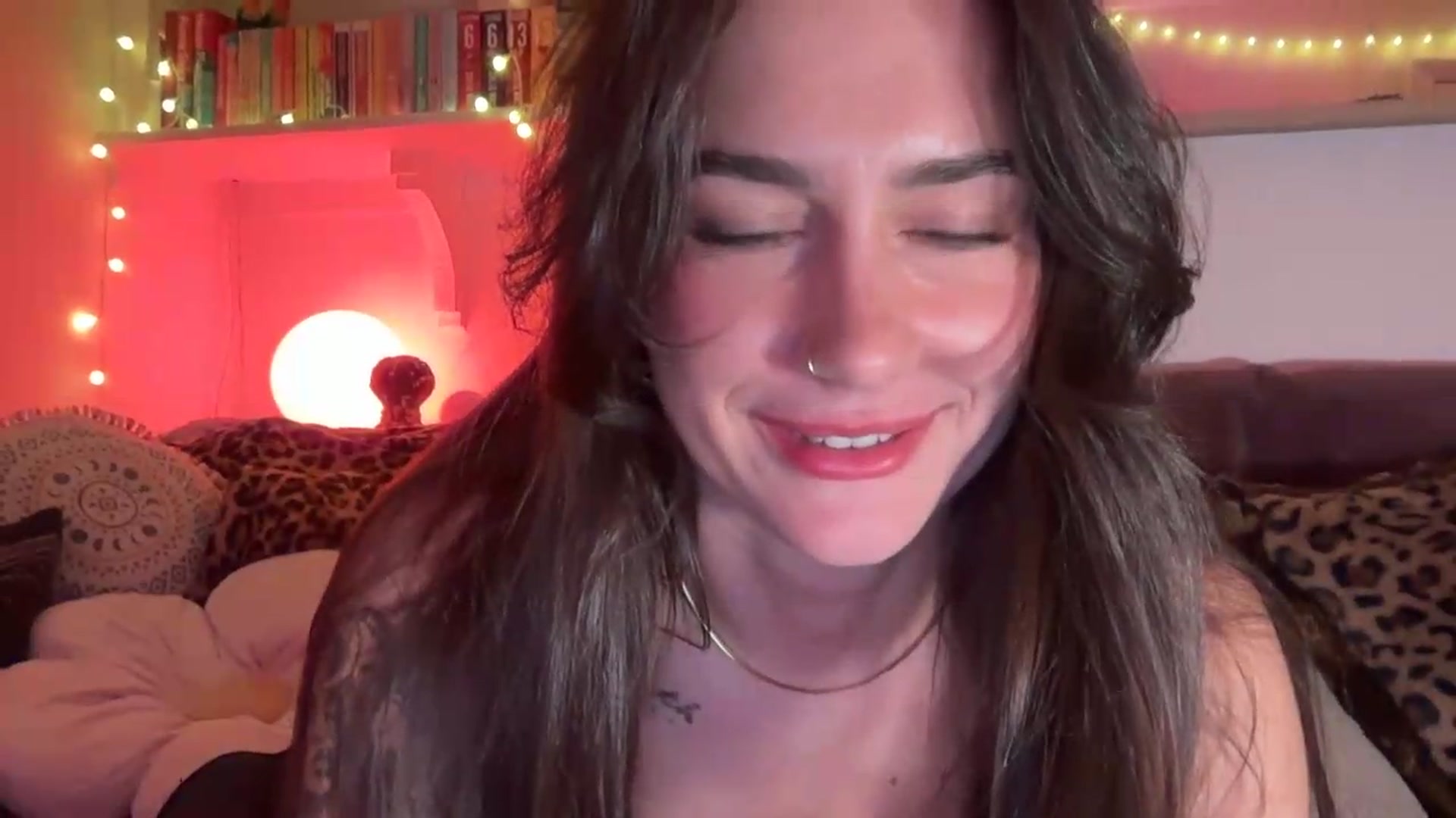 Gallery image thumbnail from maya404notfound's myfreecams stream on, 08/14/2026, 23:46 image 7 of 20
