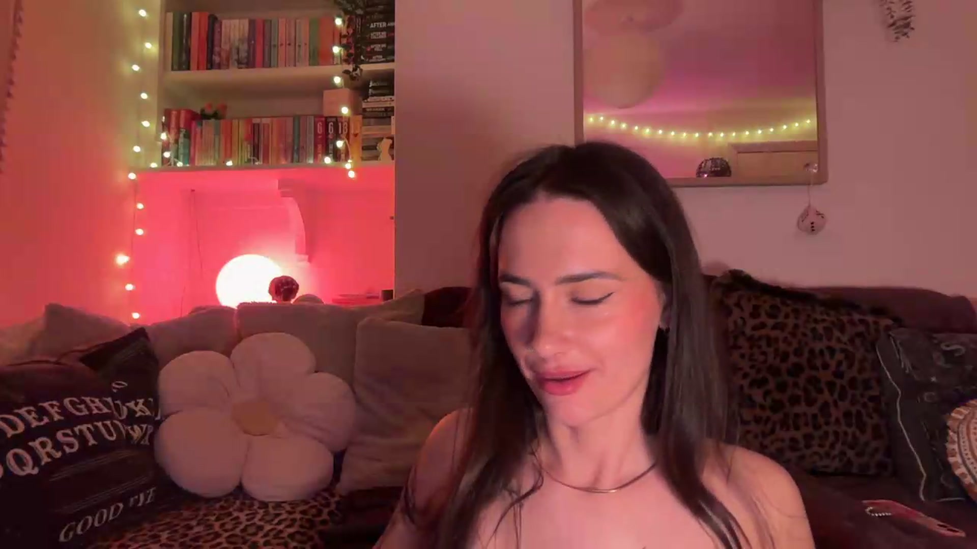 Gallery image thumbnail from maya404notfound's myfreecams stream on, 08/18/2026, 24:04 image 11 of 20