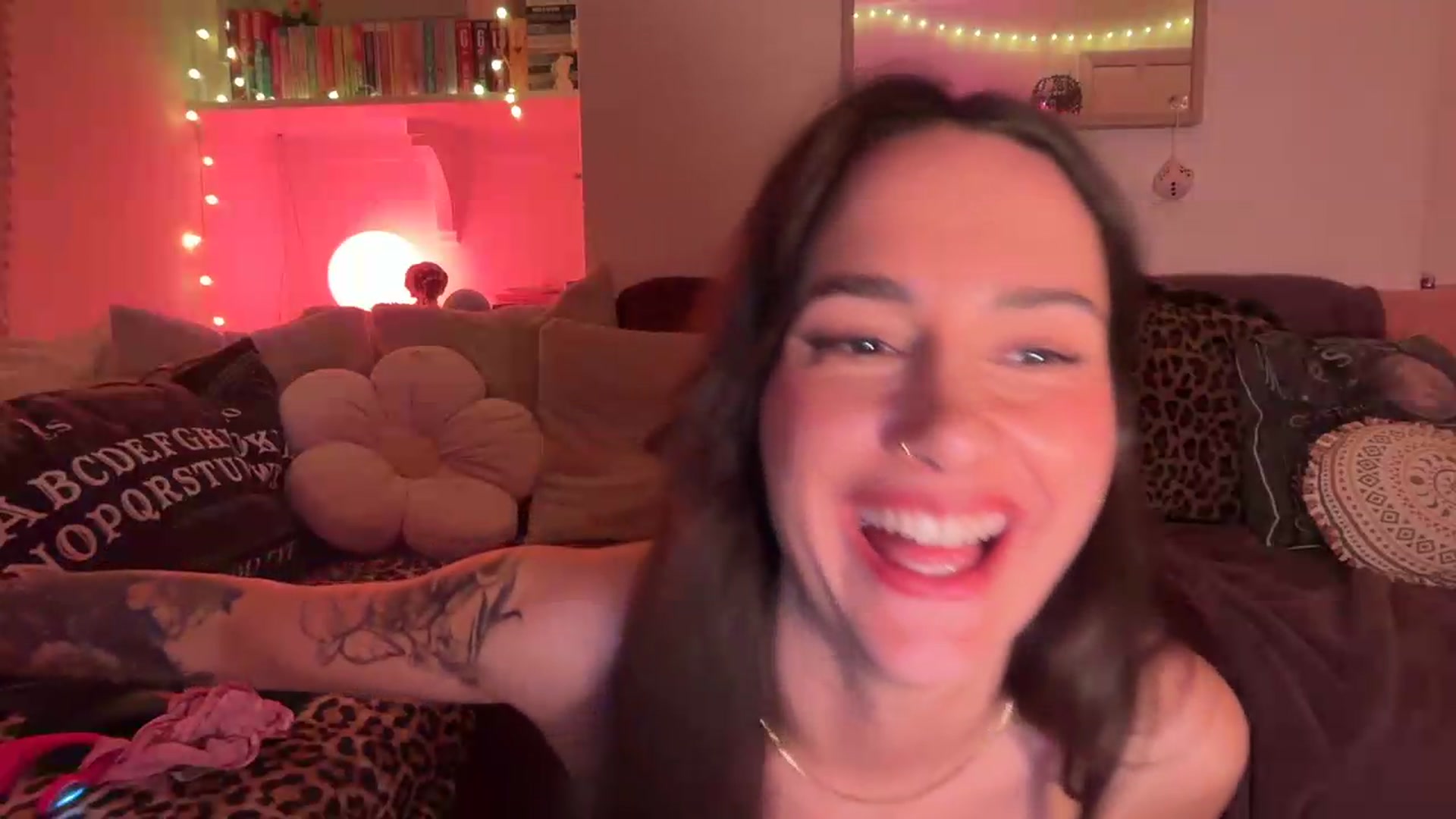 Gallery image thumbnail from maya404notfound's myfreecams stream on, 08/18/2026, 24:04 image 15 of 20
