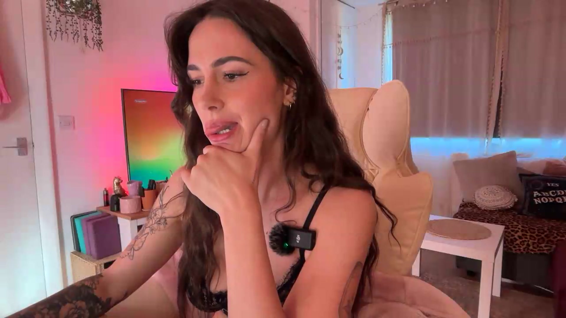 Gallery image thumbnail from maya404notfound's myfreecams stream on, 08/31/2026, 16:06 image 4 of 20