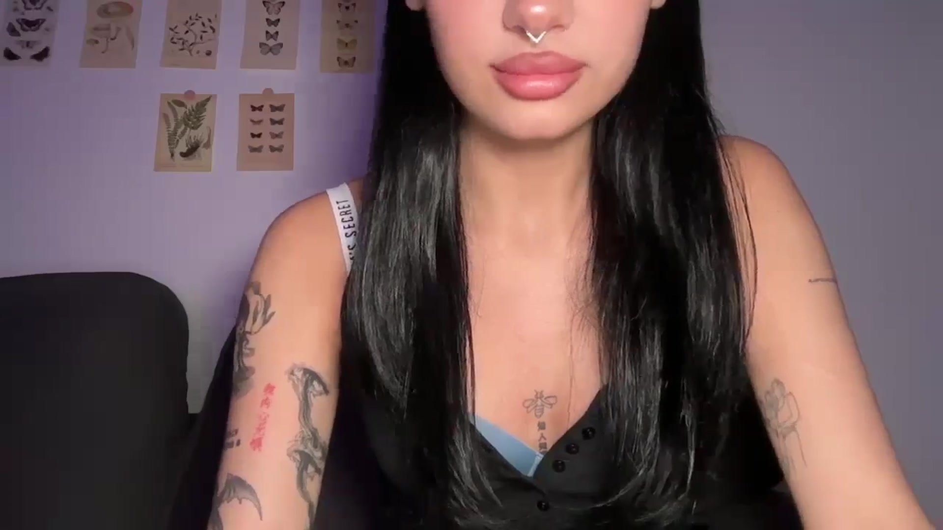 Gallery image thumbnail from mayflowers's myfreecams stream on, 07/15/2025, 07:34 image 12 of 20