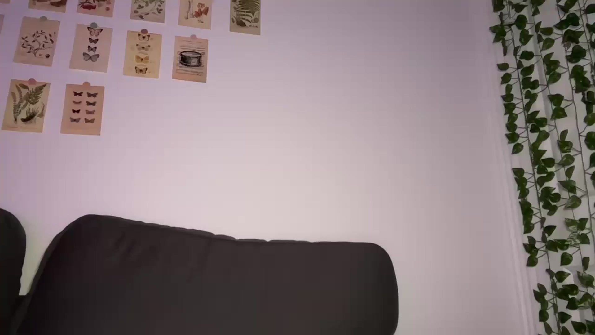Gallery image thumbnail from mayflowers's myfreecams stream on, 08/26/2025, 24:14 image 17 of 20