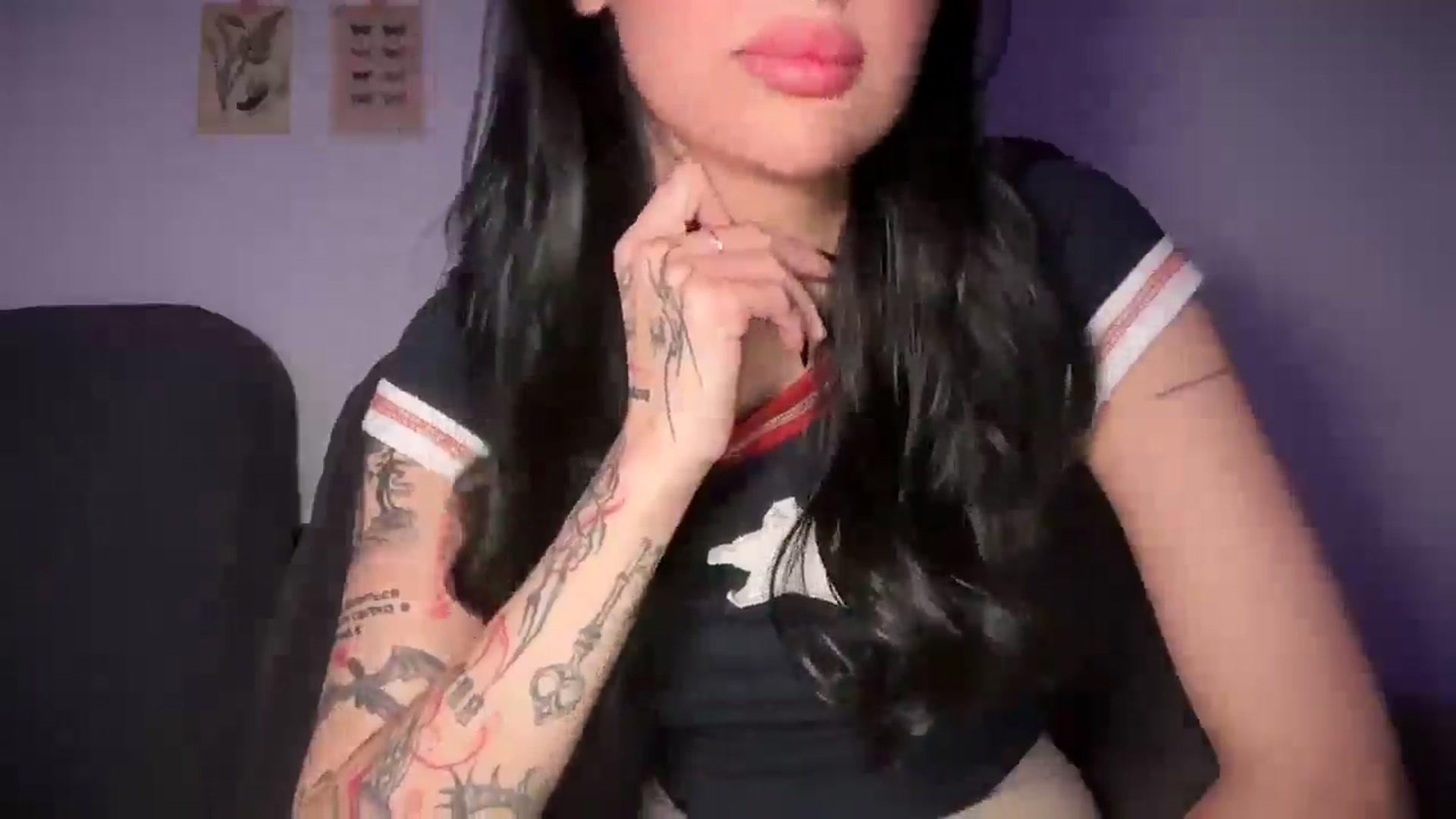 Gallery image thumbnail from mayflowers's myfreecams stream on, 10/02/2025, 07:46 image 5 of 20