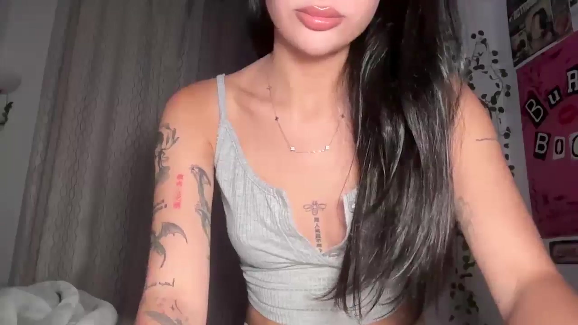 Gallery image thumbnail from mayflowers's myfreecams stream on, 10/28/2025, 05:05 image 3 of 20